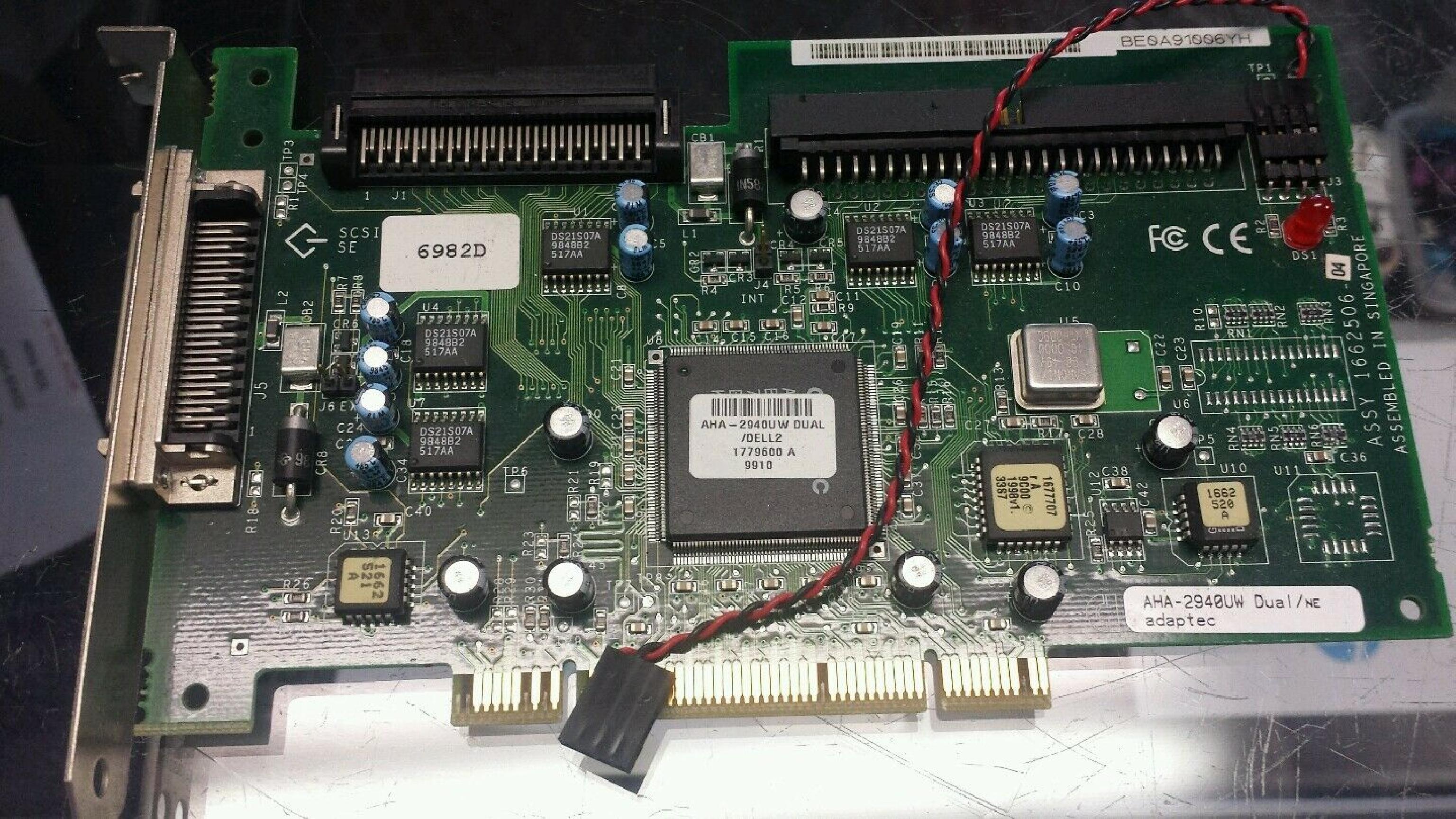 ADAPTEC / GATEWAY 2000 AHA-2940W PCI SCSI CONTROLLER ULTRA WIDE