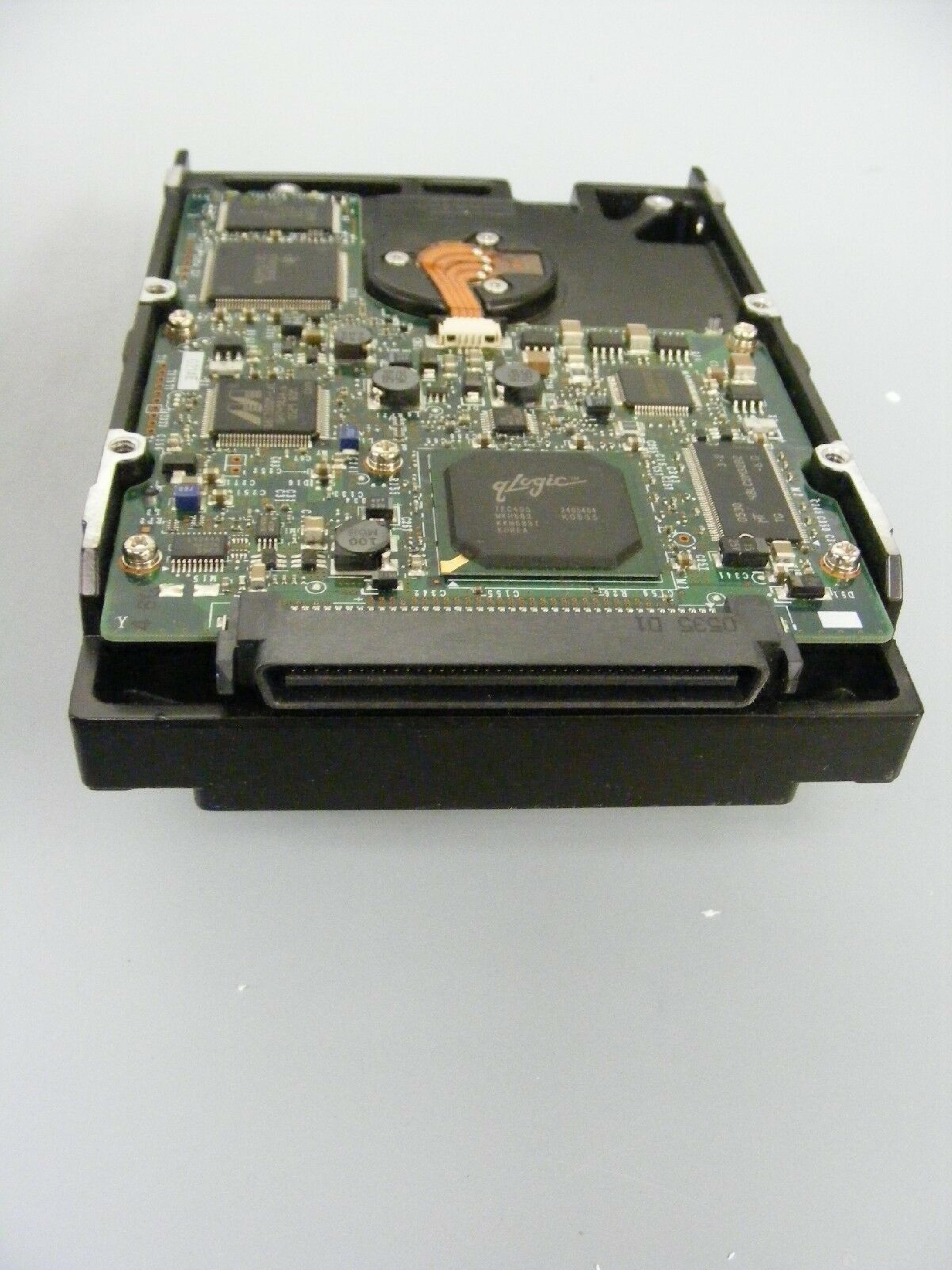 FUJITSU / HEWLETT PACKARD / HP MAU3073NC 73GB 10K RPM U320 SCSI SCA2 LVD/SE 2005-02 REV A FIRMWARE: 5C01 2005-06 A1-20 72.8GB 3.5IN 15K WIDE ULTRA320 SCSI/SCA2/LVD/SE ID: JW DATE: DE. REV. HPB2 DE 2005-10 2005-05