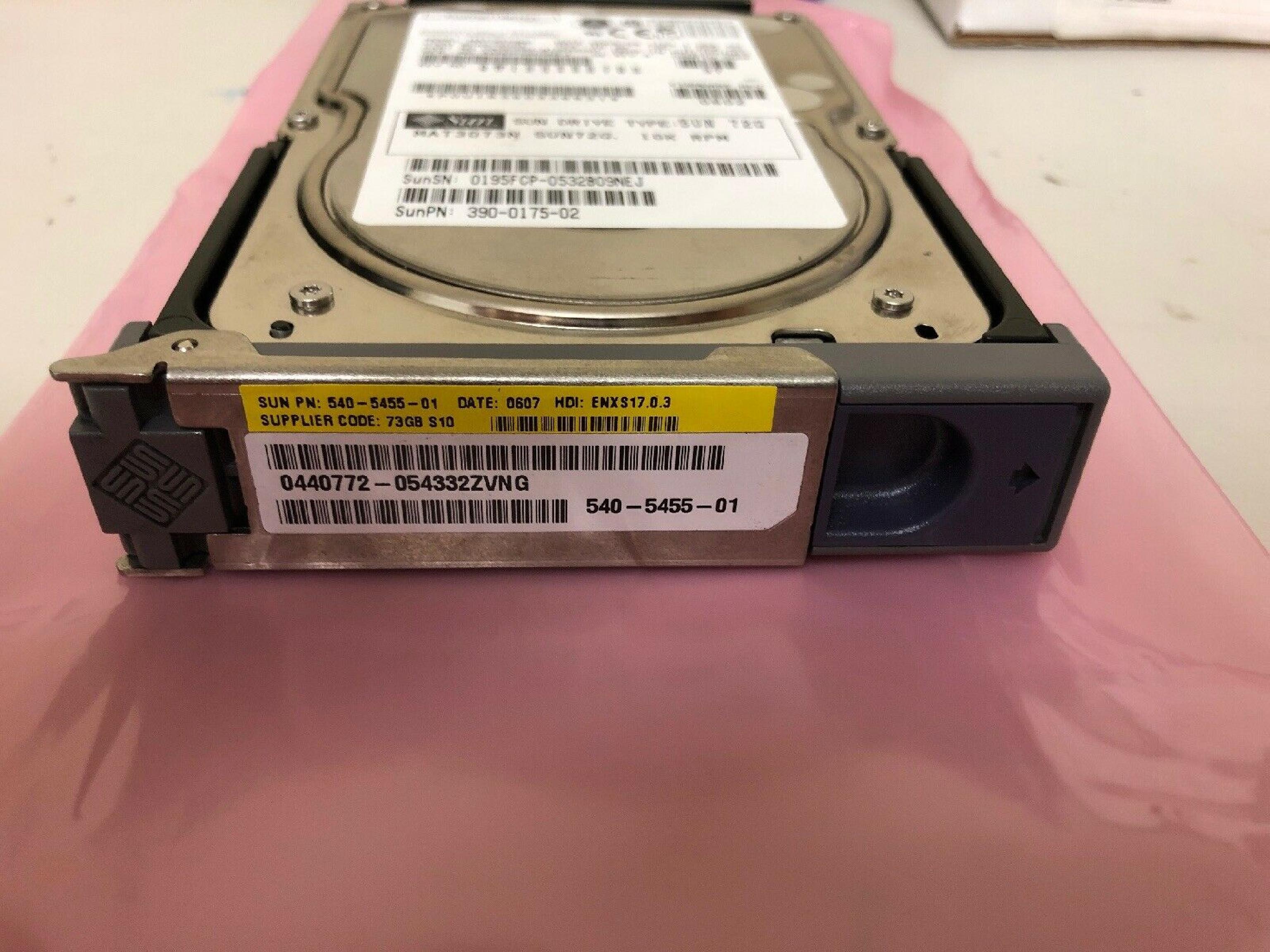 FUJITSU CA06350-B12000SU 73GB 10K RPM 3.5IN U320 SCA2/SCSI ID: JW REV. A FIRMWARE: 0602 DATE 2005-05