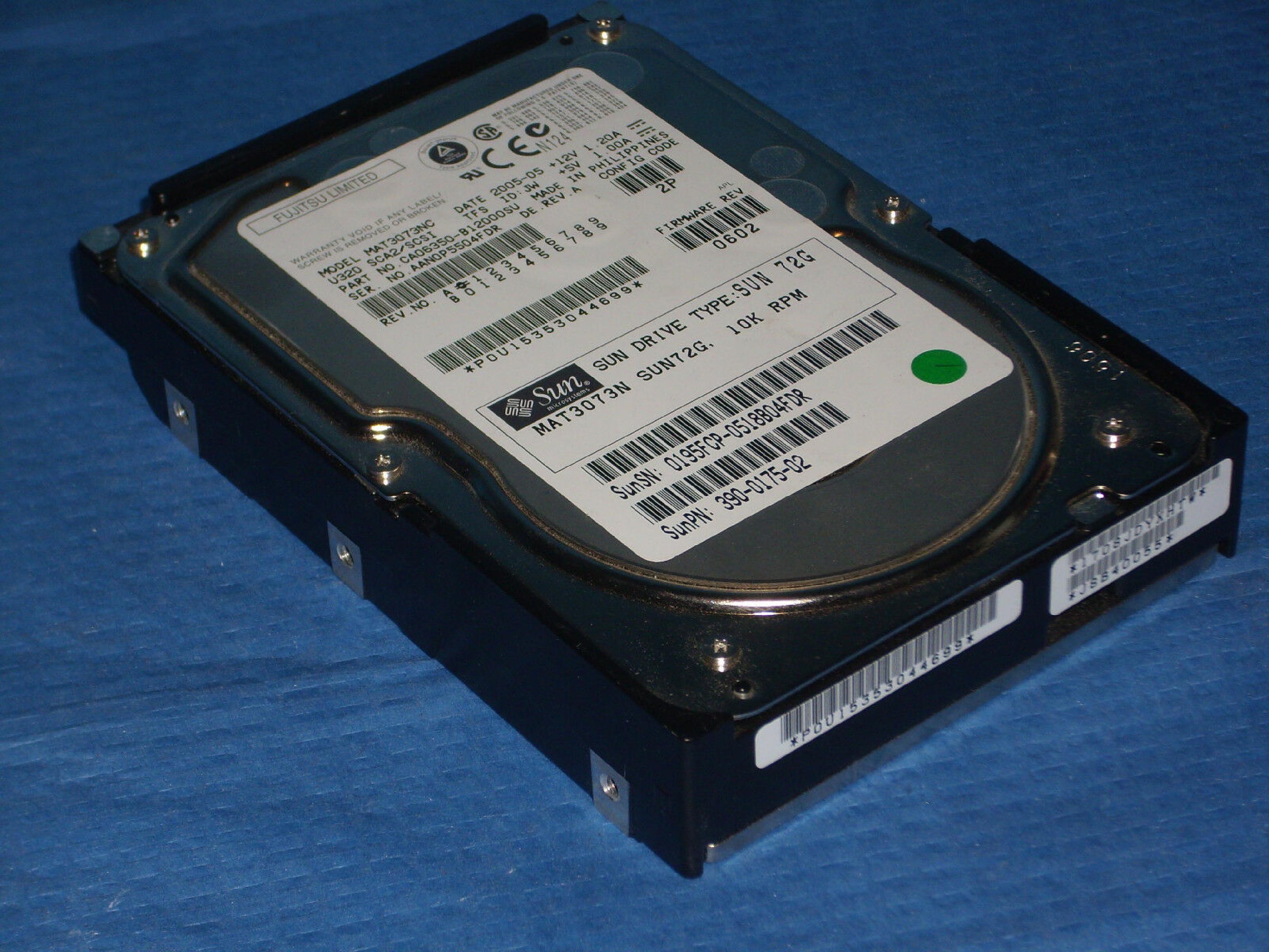 FUJITSU 390-0175-02 73GB 10K RPM 3.5IN U320 SCA2/SCSI ID: JW REV. A FIRMWARE: 0602 DATE 2005-05