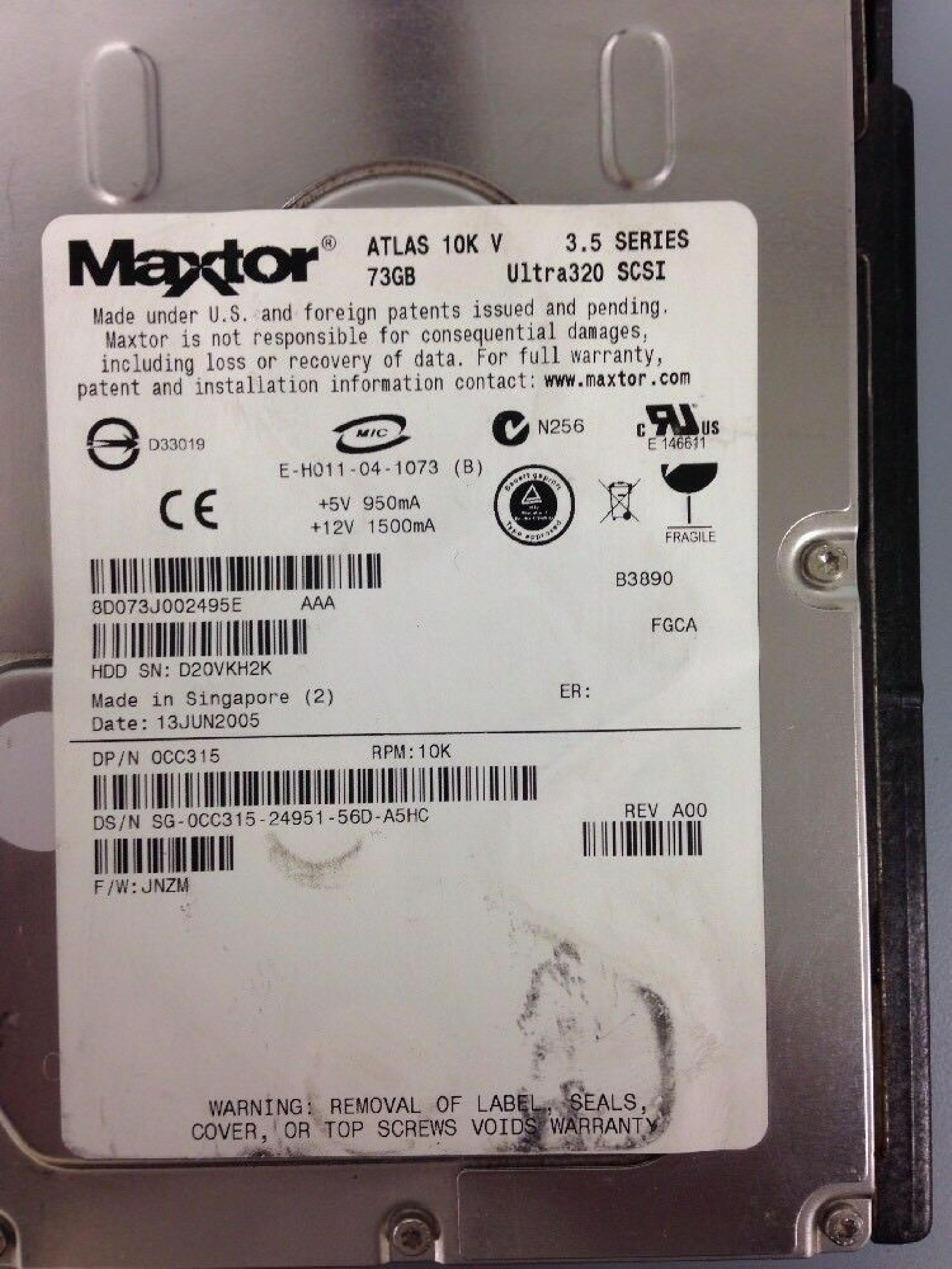 MAXTOR / IBM 8D073J002495E 73GB 10K RPM ATLAS V 3.5IN ULTRA 320 SCSI FGCA REV A00 F/W: JNZM DATE: 20JUL2005 73.4GB ESERVER XSERIES U320 DOM: 29APR2005