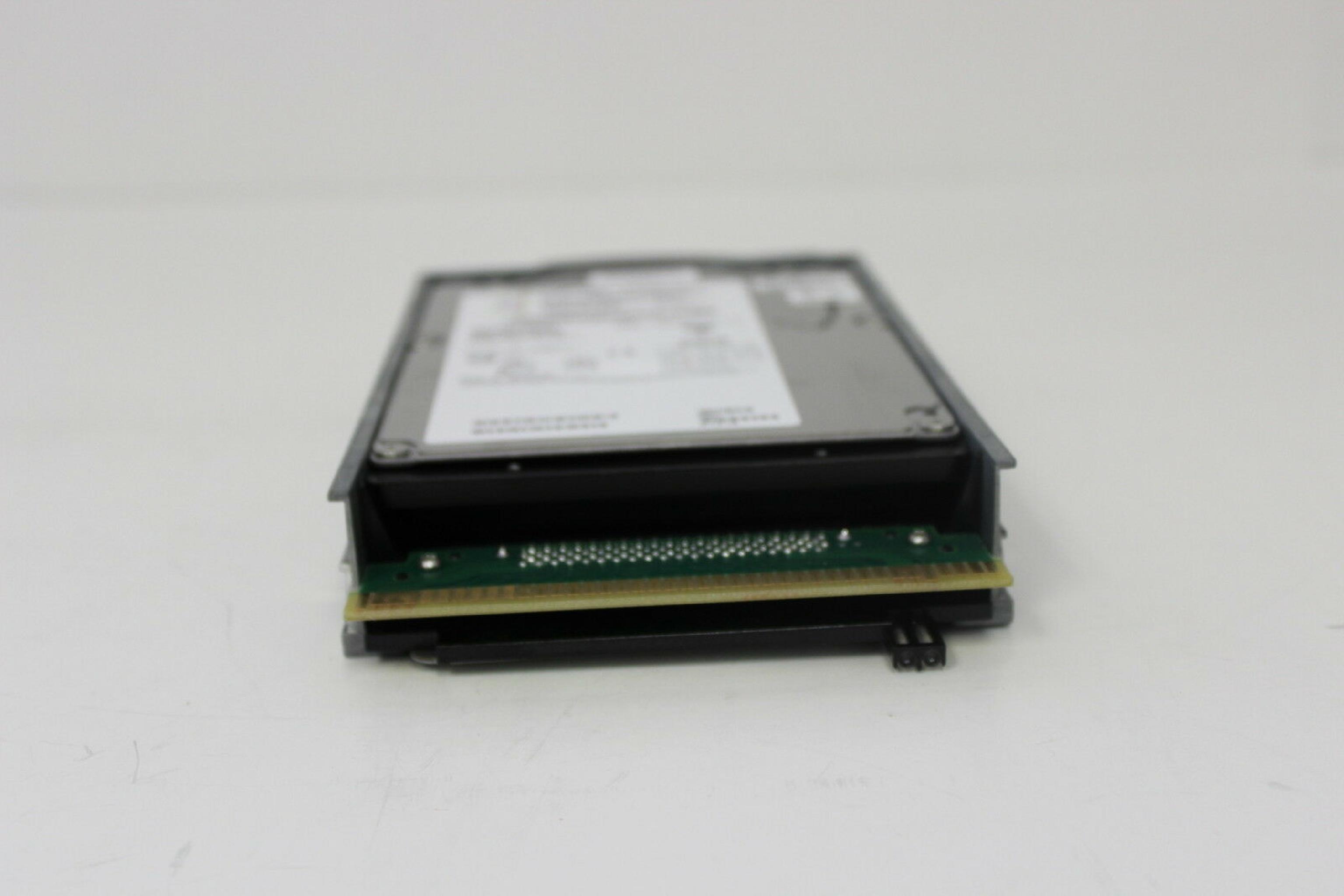 IBM 00P3832 73GB 3.5IN 10K RPM ESERVER PSERIES EC: H13060 DOM: 30JUL2005 RXQK B07 11B10