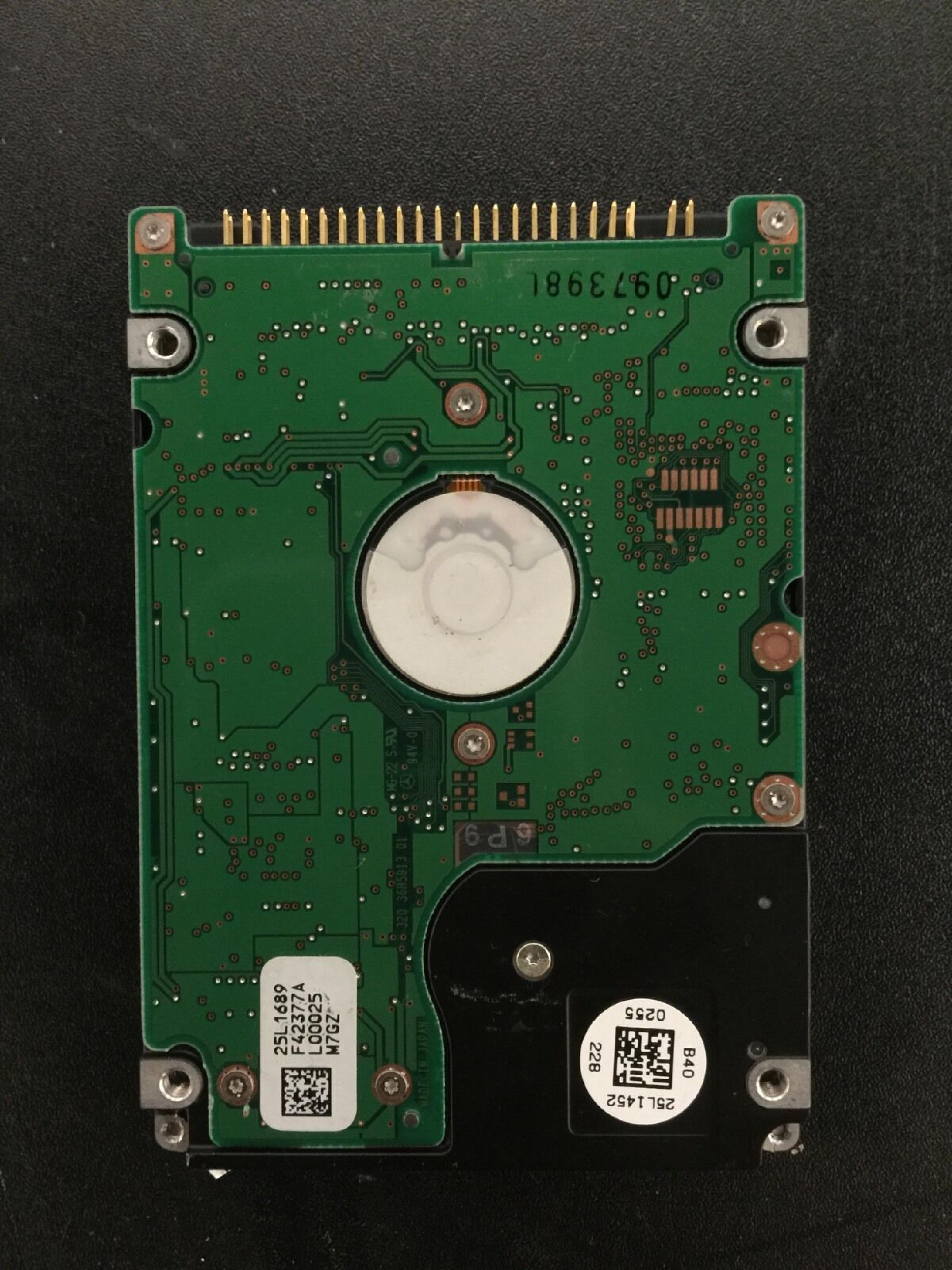 IBM 31L9800 12.07GB 2.5IN 4200 RPM TRAVELSTAR ATA/IDE SEP-00 MLC: F79806 JAN-00 F42375 JUL-00 MAR-00