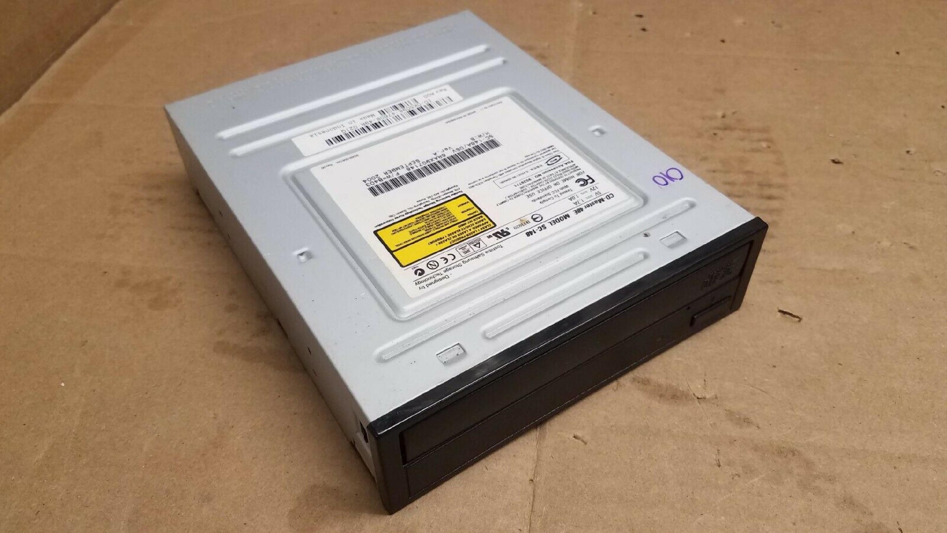 TOSHIBA SC-148 BLACK CDROM