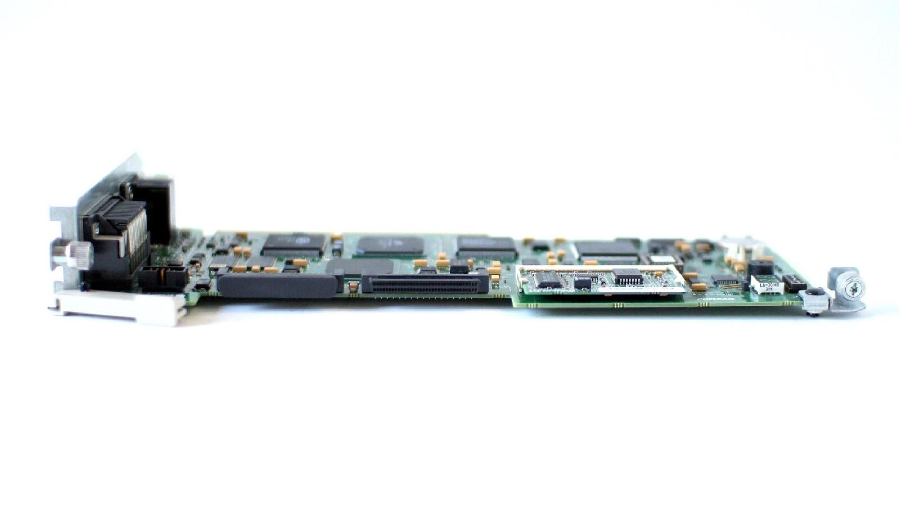 COMPAQ / HEWLETT PACKARD / HP 010459-001 STANDARD PERIPHERAL BOARD 010459-001 +ROC RAID MEMORY MODULE 010286-001