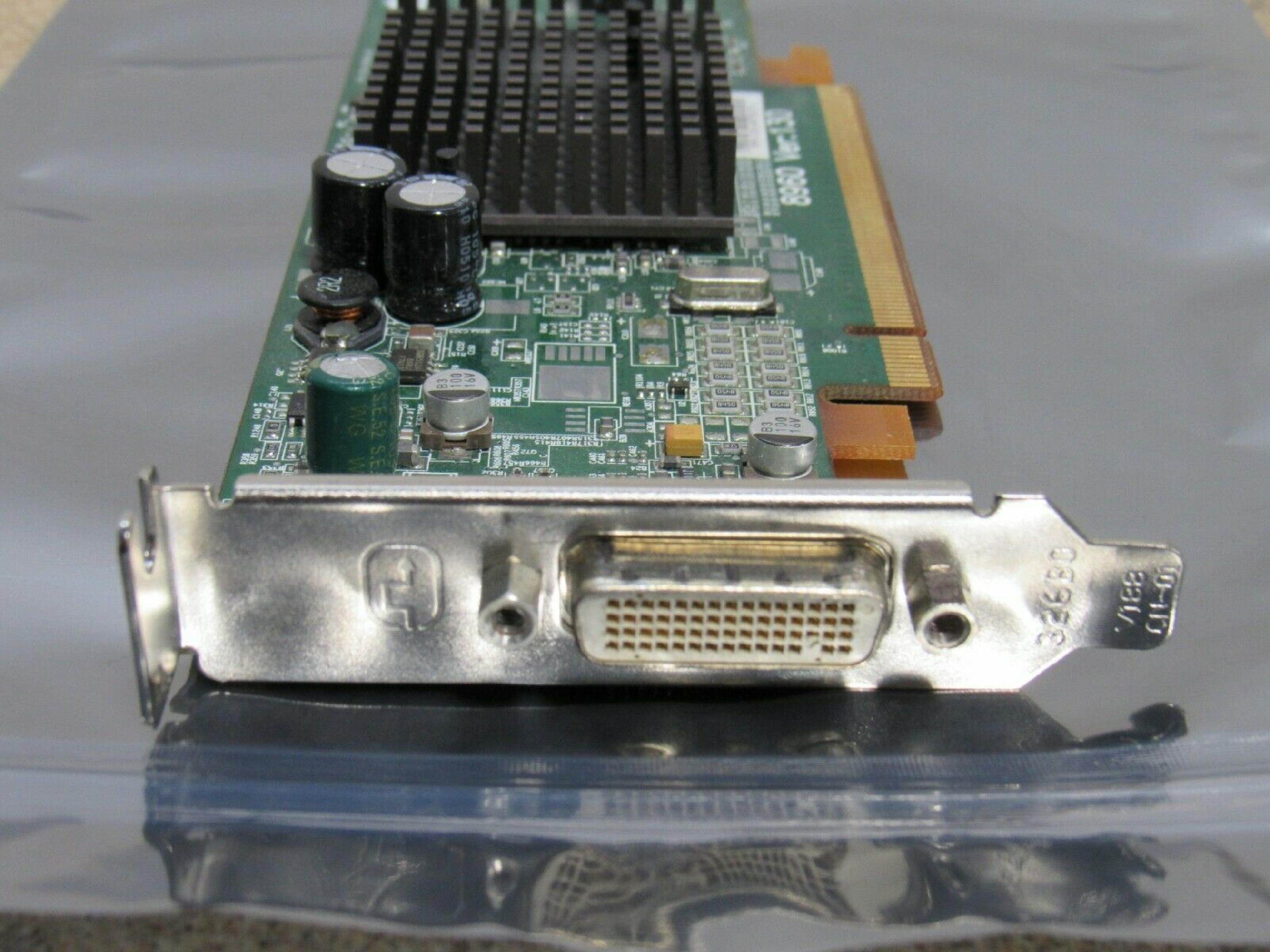 ATI 8960 128MB PCI-E RADEON X300 VIDEO CARD WITH DMS59 PORT