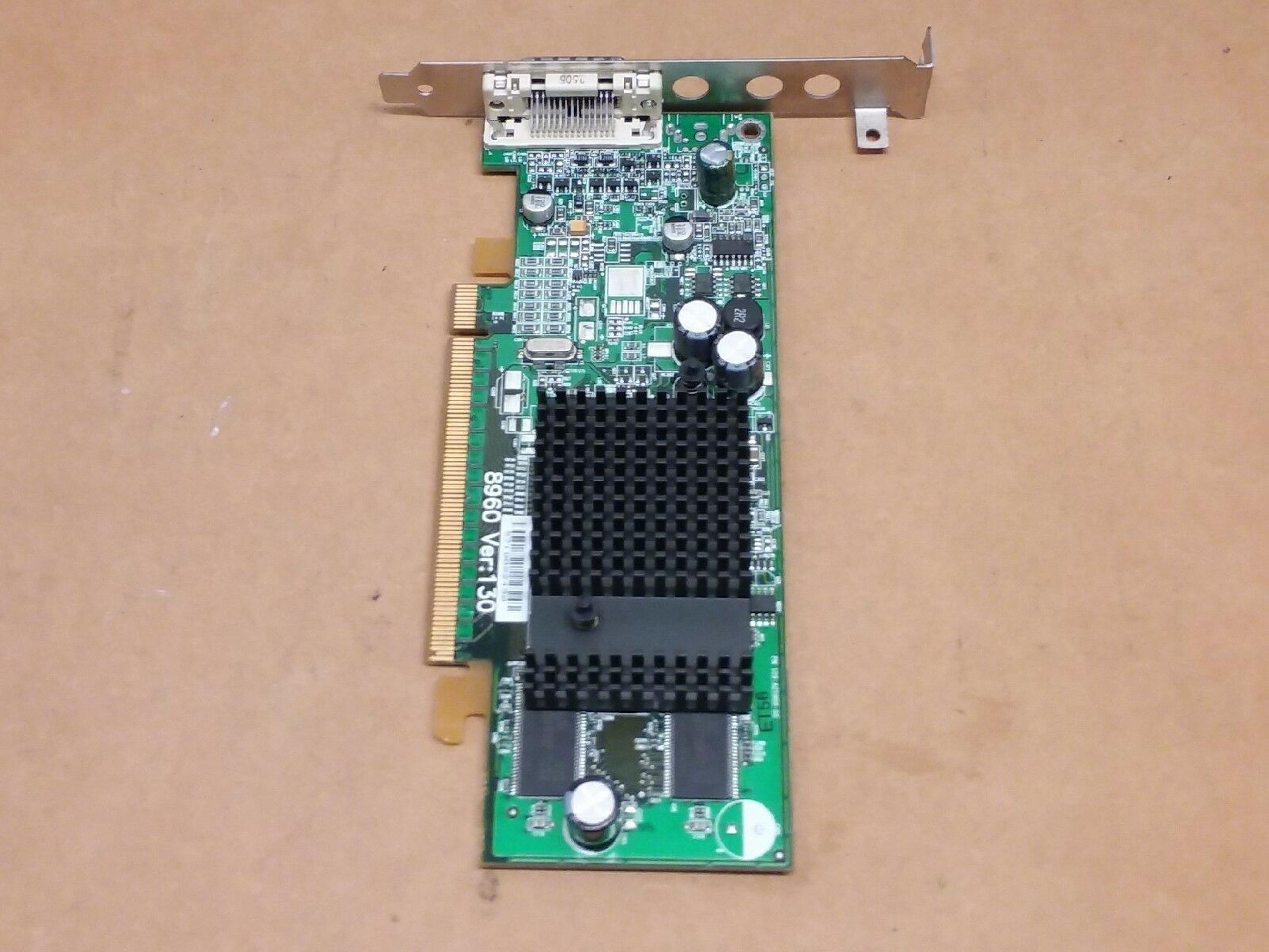 DELL 0H3823 128MB PCI-E RADEON X300 VIDEO CARD WITH DMS59 PORT