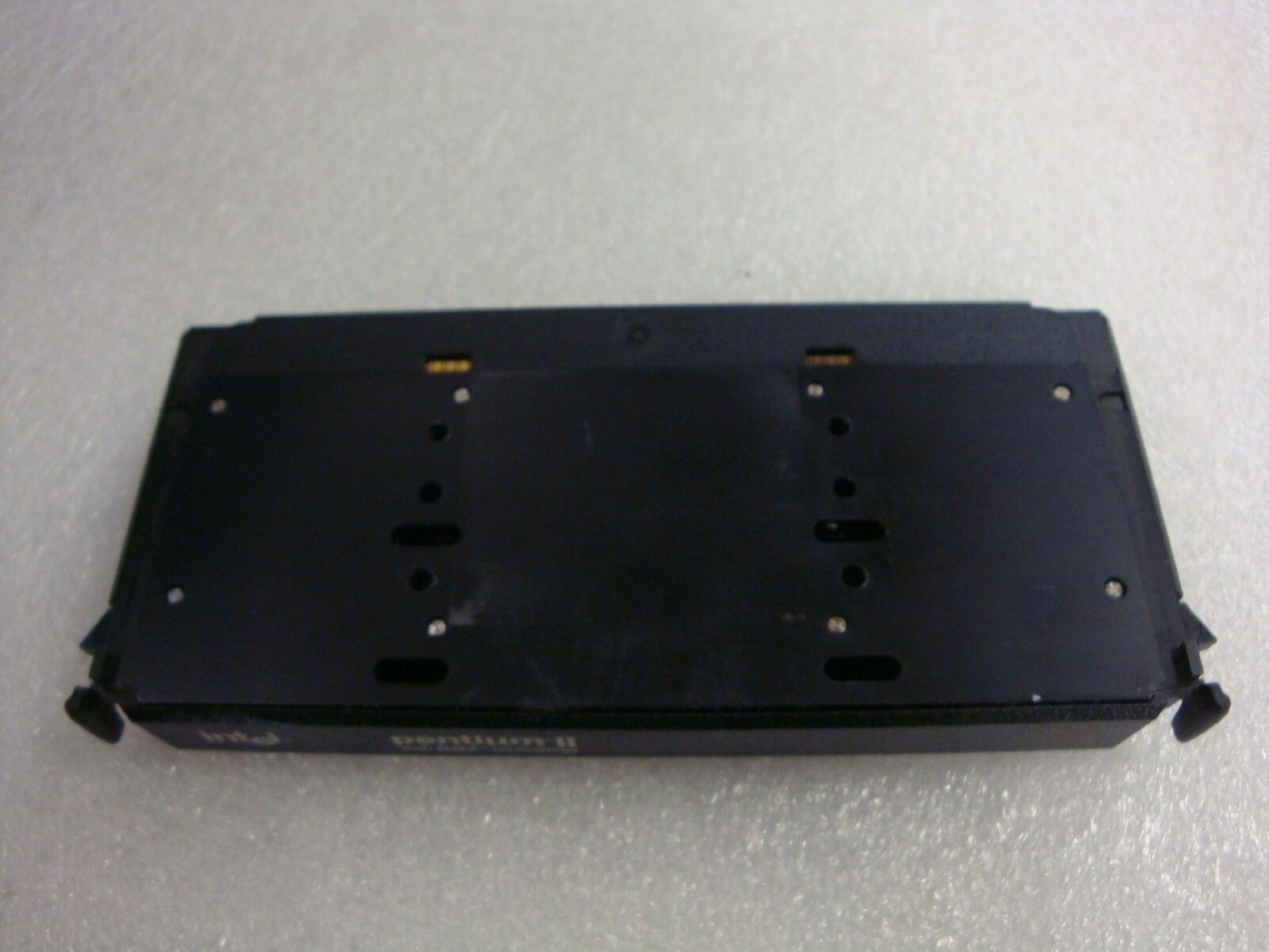 INTEL 80522PX233512 PENTIUM II PROCESSOR 512K WITH HEATSINK