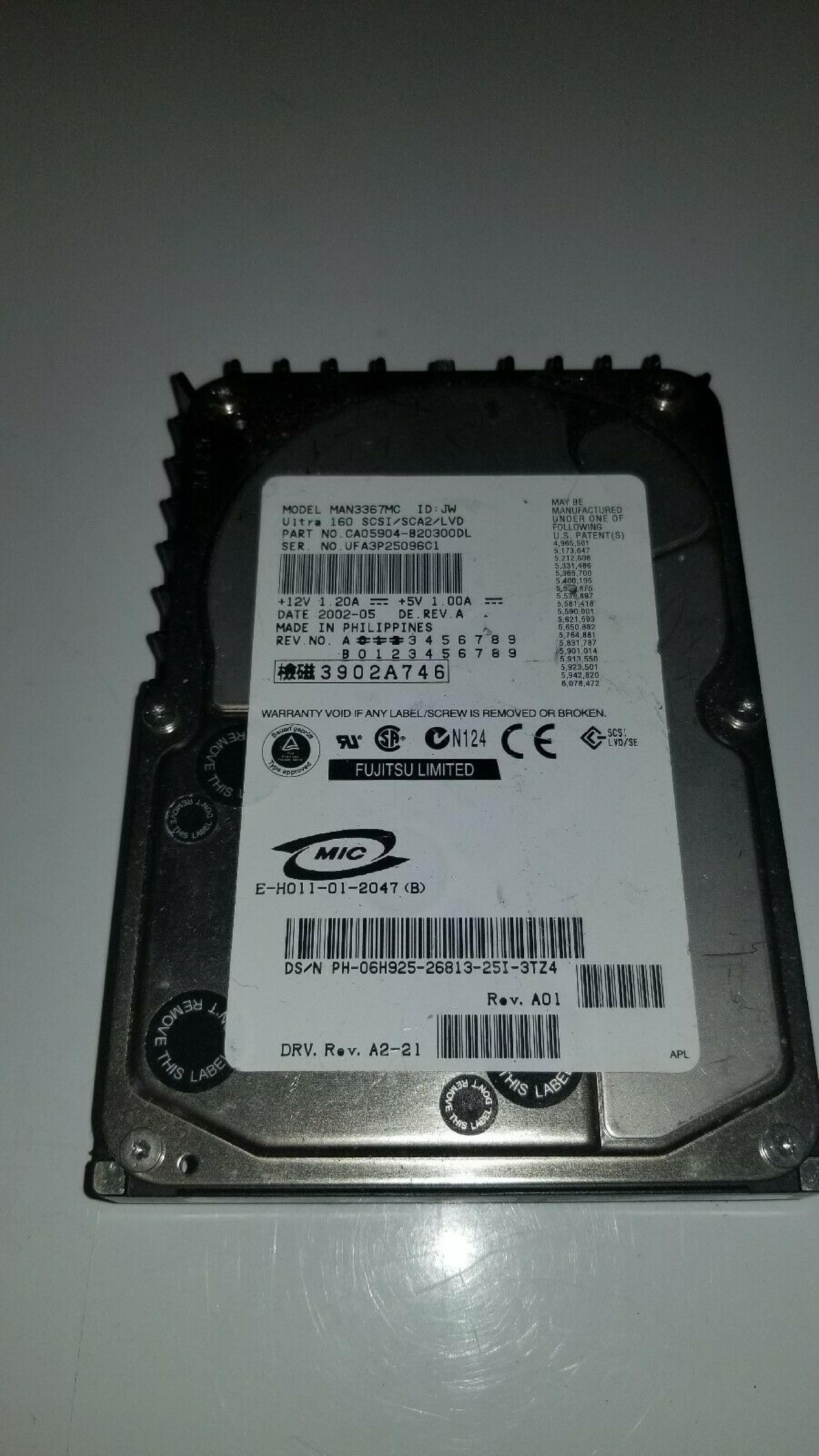 FUJITSU CA05904-B20300DL 36.7 GB INTERNAL HARD DRIVE ULTRA 160 10K RPM SCA2 LVD