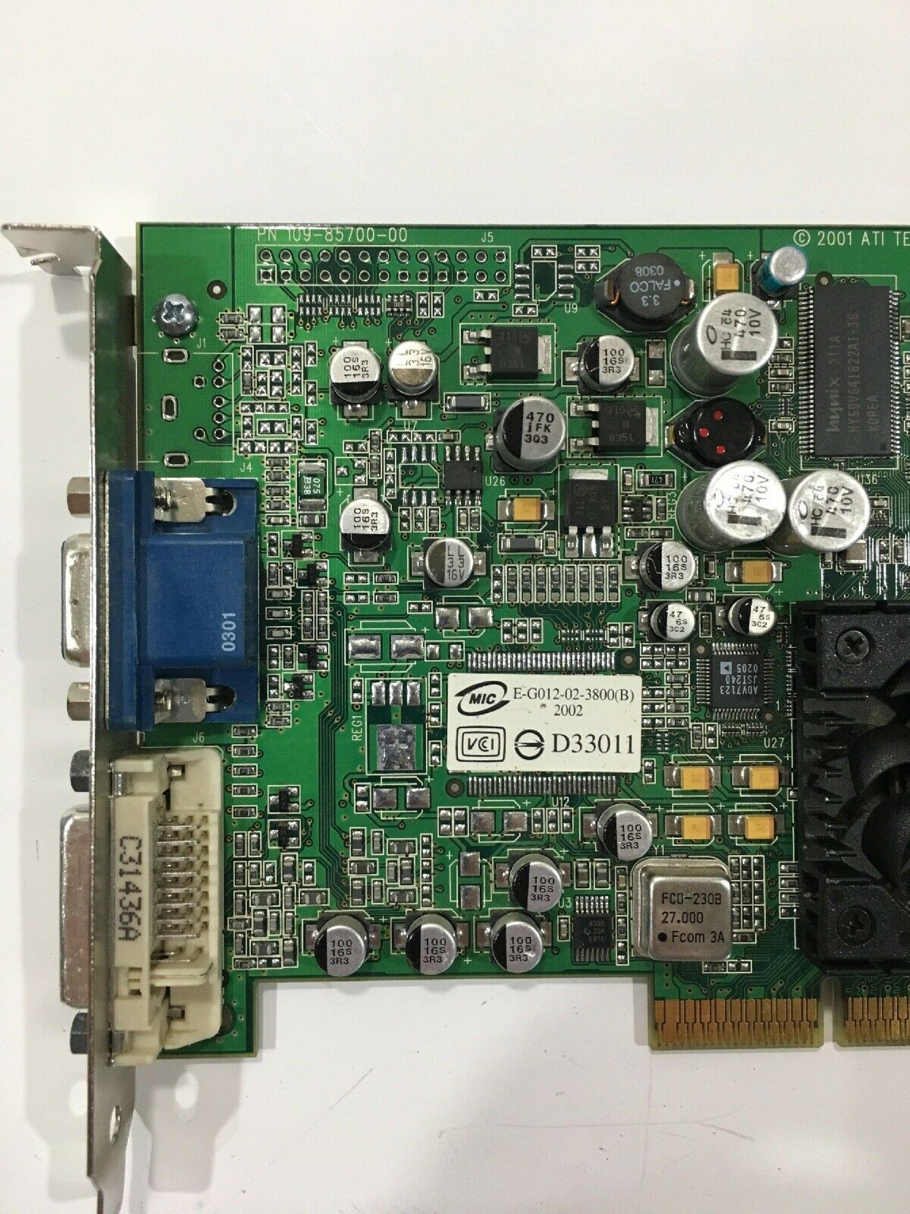 ATI 109-85700-00 64MB AGP RADEON 8500LE VIDEO CARD WITH VGA AND DVI OUTPUTS
