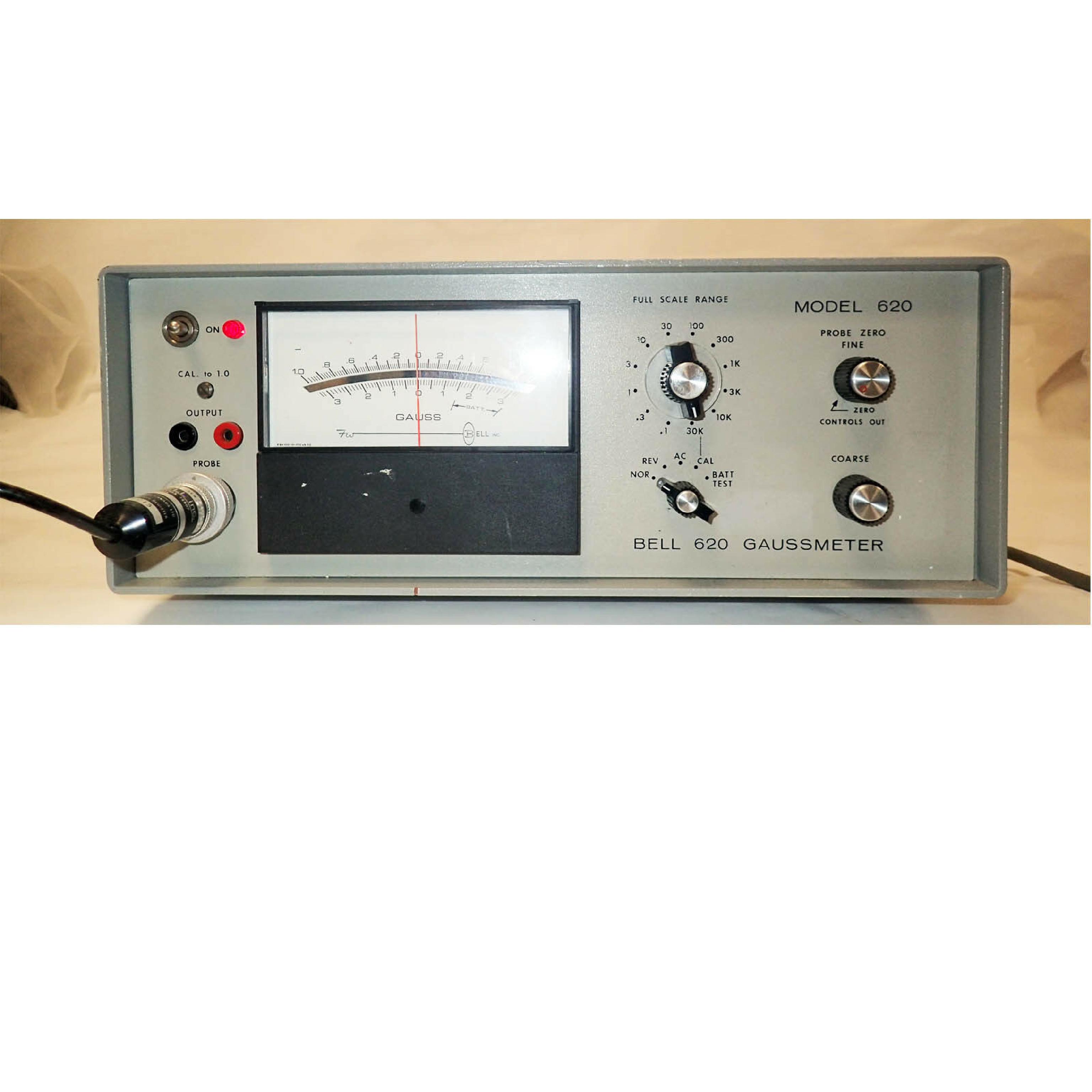 BELL BELL 620 GAUSSMETER MAGNETIC FLUX MEASURING INSTRUMENT, FEATURING HIGH STABILITY SILICON SOLID-STATE