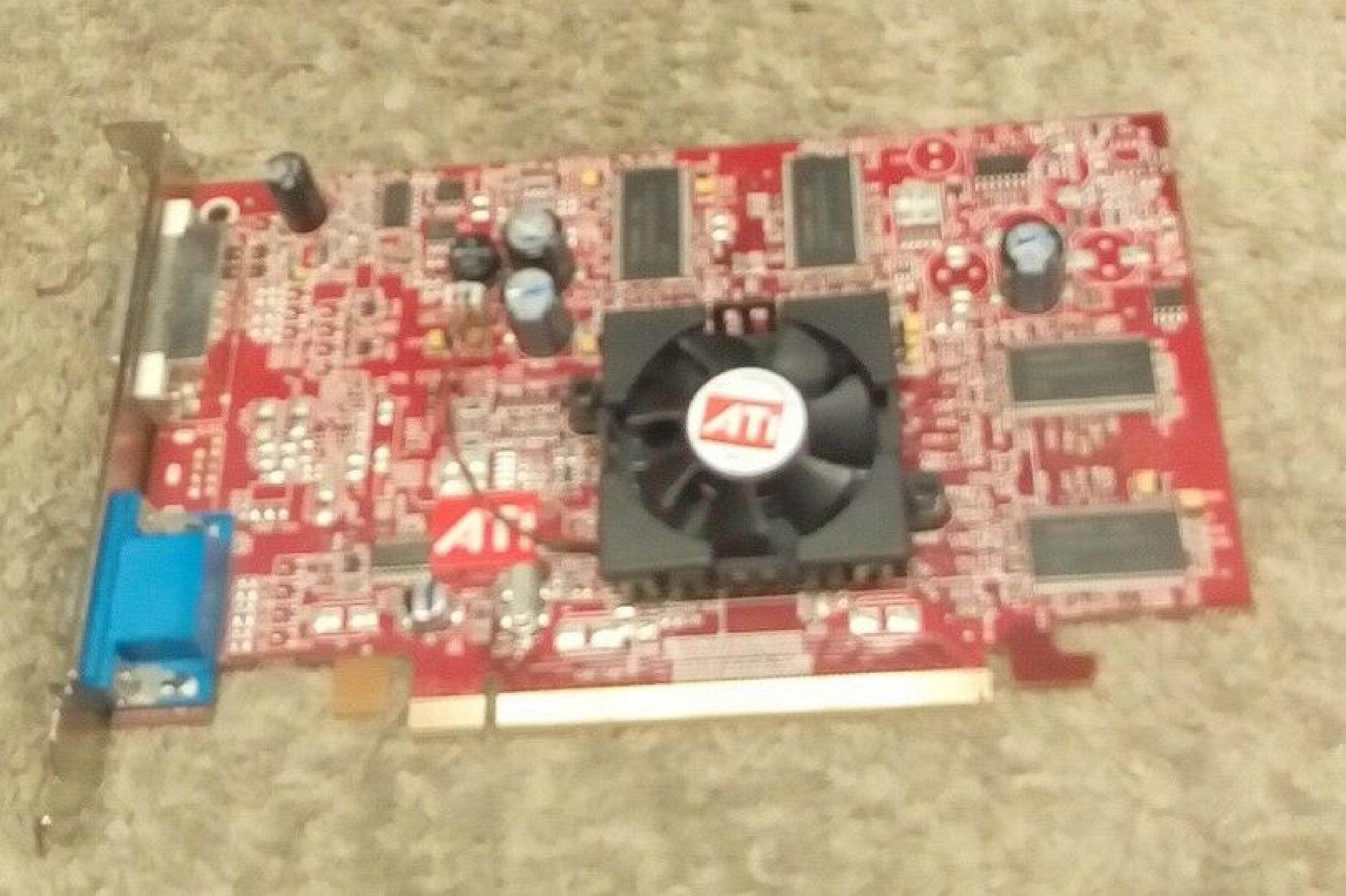 COMPAQ / HEWLETT PACKARD / HP 367459-001 RADEON X300 PCI-E VIDEO CARD