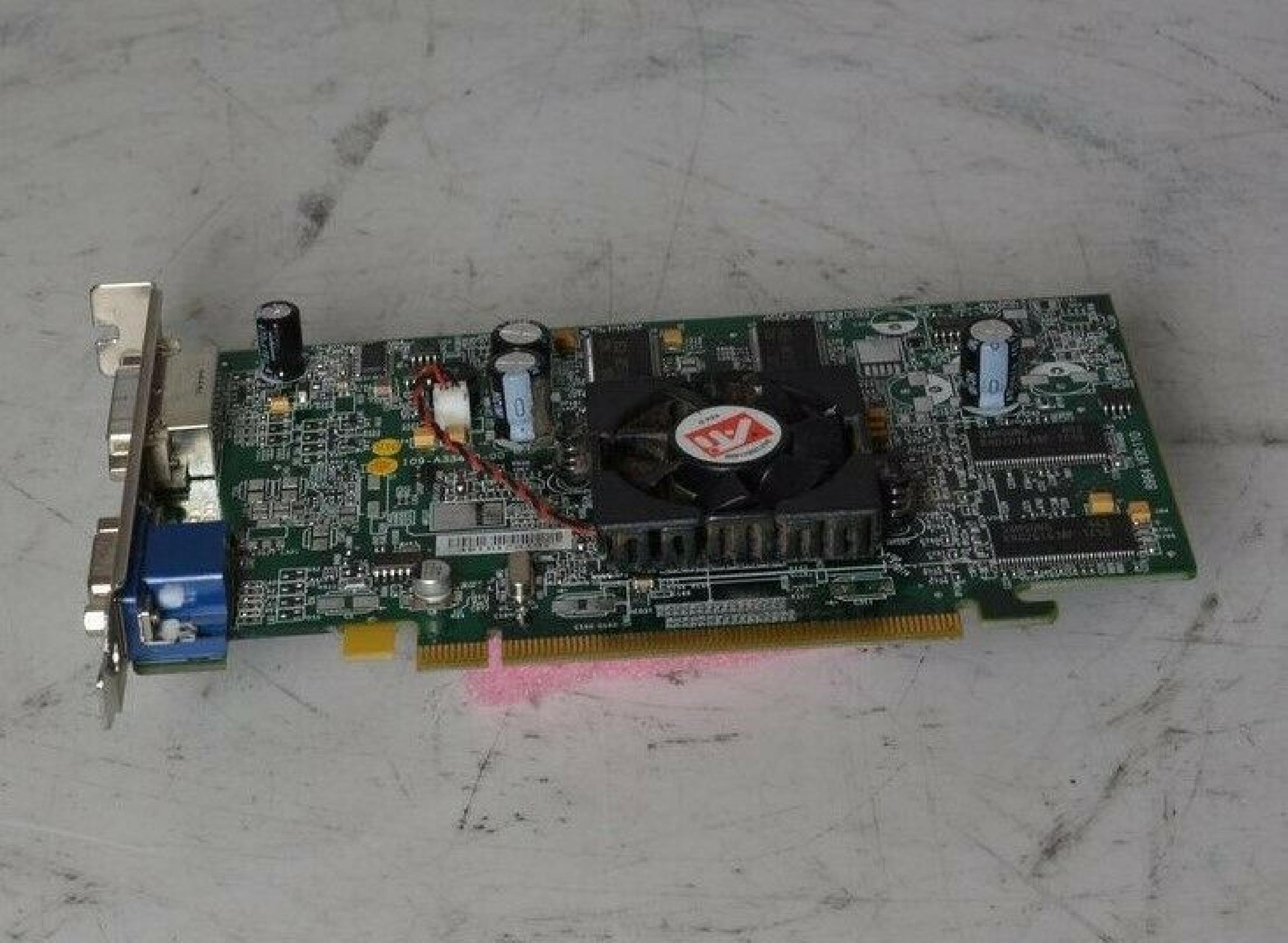 ATI F3988 RADEON X300 PCI-E VIDEO CARD