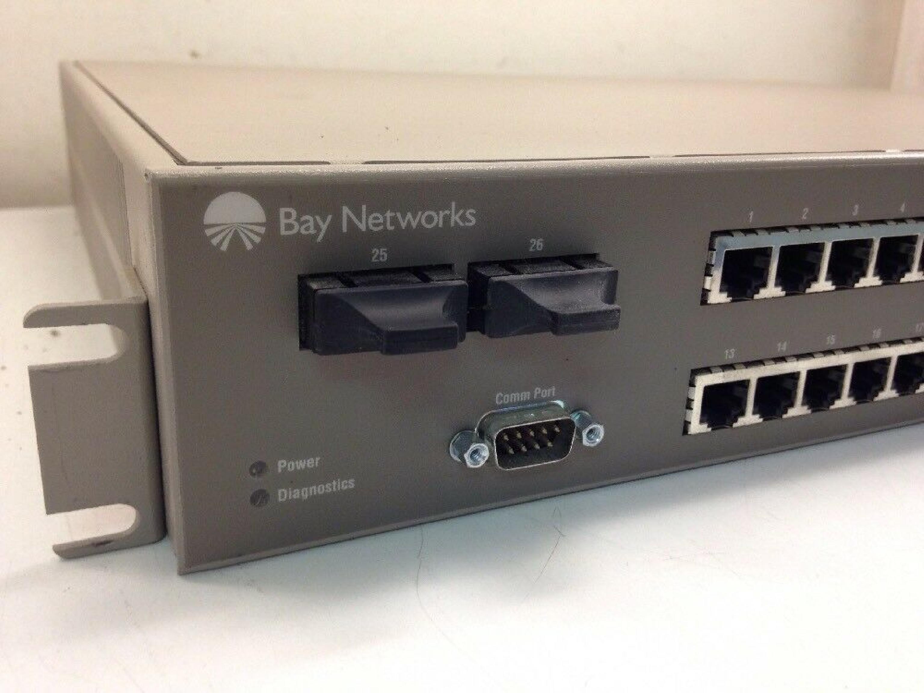 BAY NETWORKS NORTEL BAYSTACK 350F-HD BAY NETWORKS BAYSTACK 350F-HD,24 PORT,10/100 AUTOSENSE SWITCH