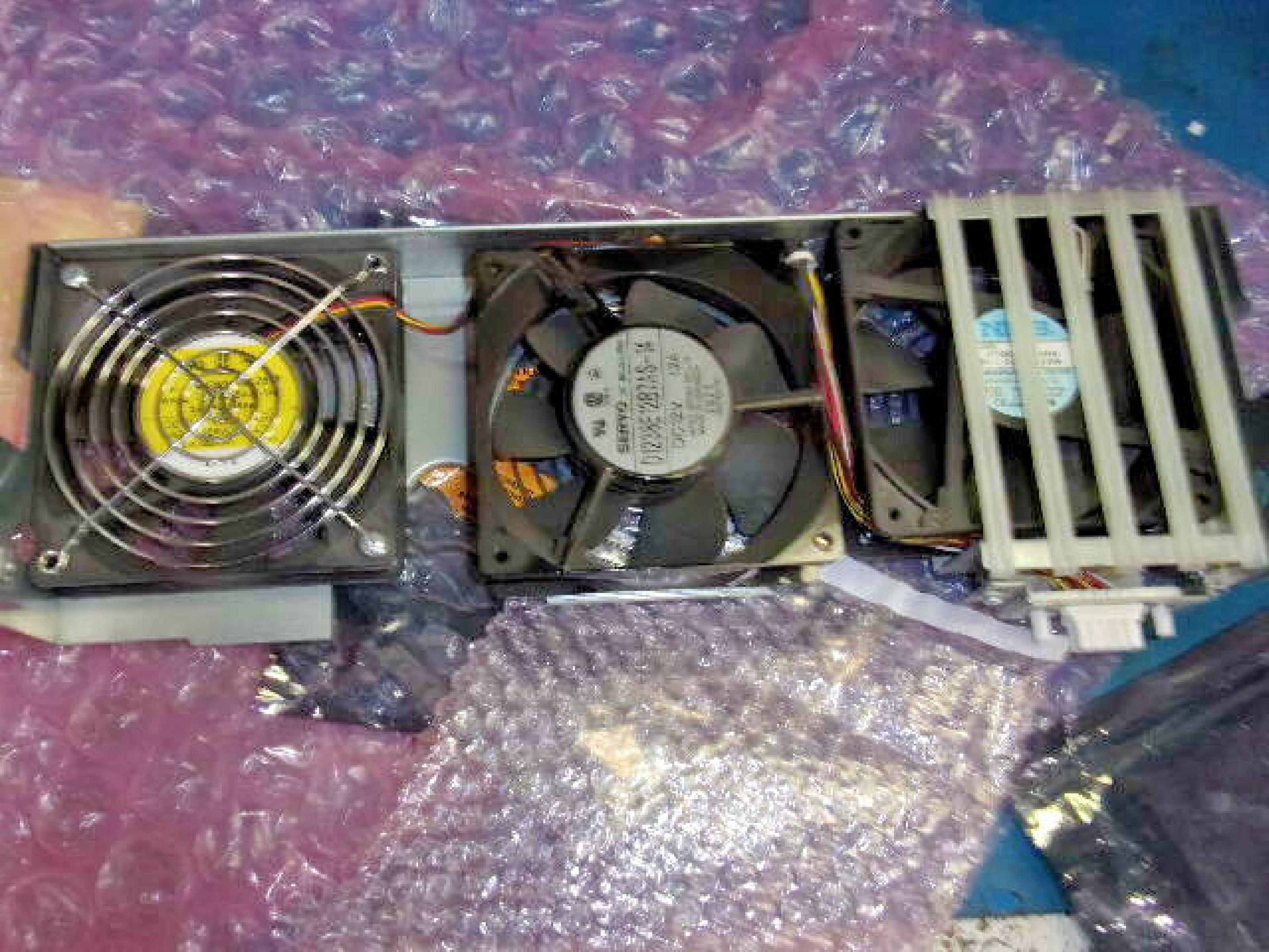 SUN MICROSYSTEMS 540-5088-02 3 FAN ASSEMBLY FOR SUN SUNFIRE 280R