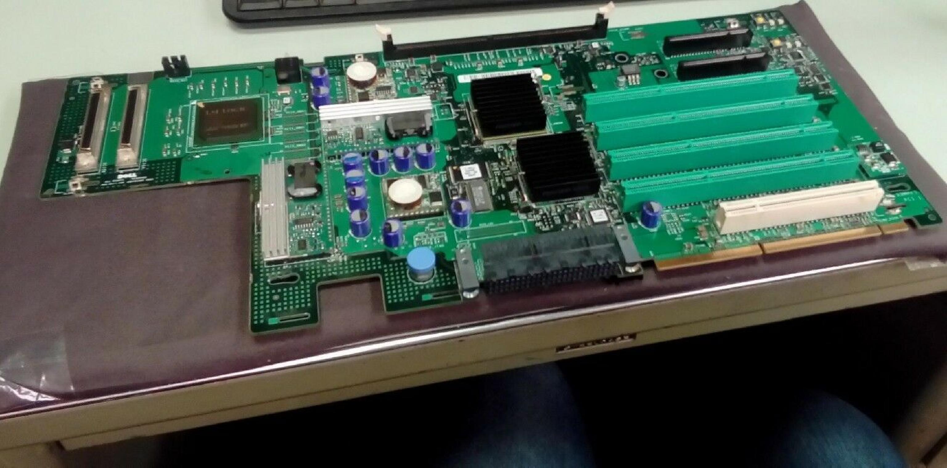 DELL CN-0GC654 POWEREDGE RISER CARD ASSEMBLY