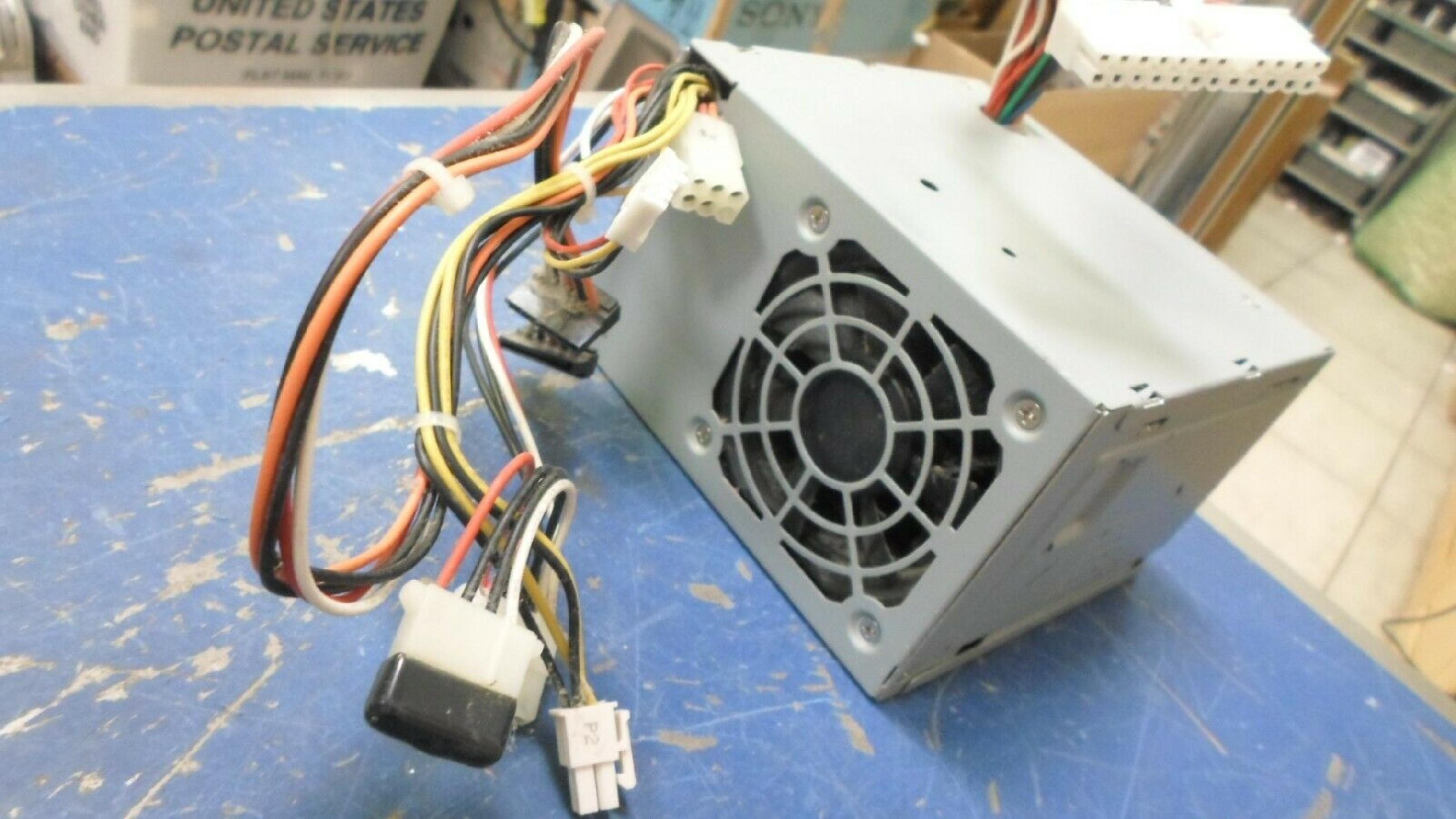 DELL N305-00 305W ATX POWER SUPPLY 24 PIN