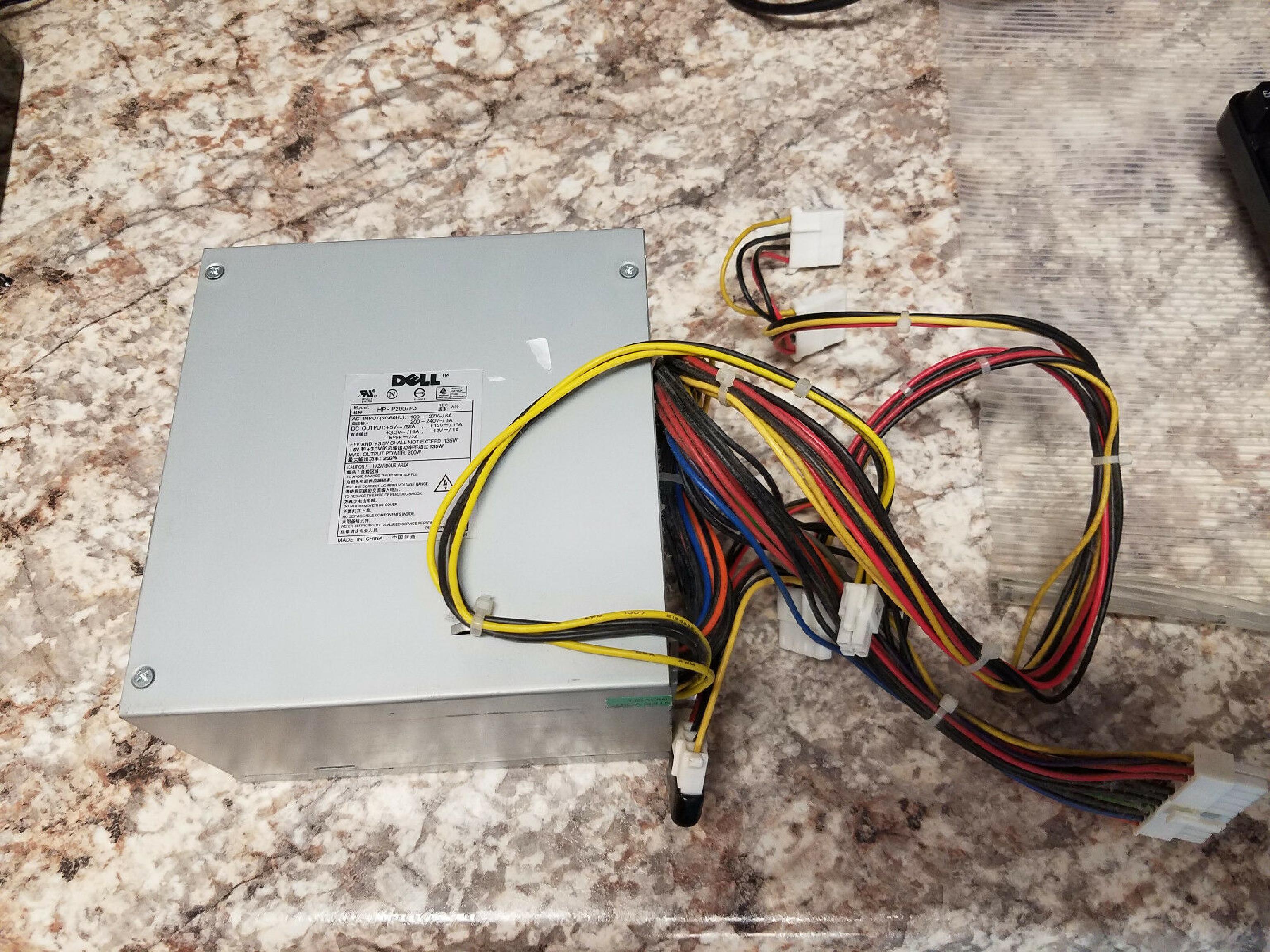 DELL 0K0564 20PIN ATX POWER SUPPLY 1 P4 5 MOLEX 1 BERG