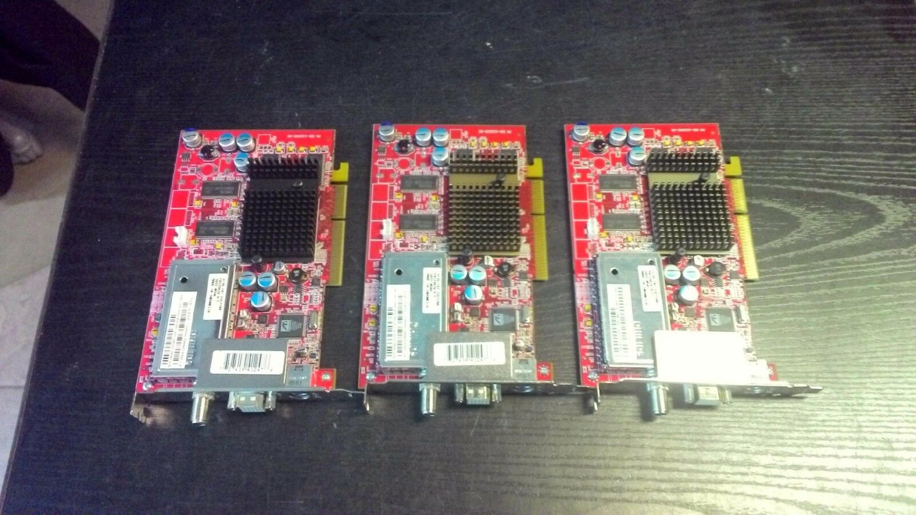 ATI 109-A22500-00 X1300 256MB AGP AV-OUT/TV A22500 TV TUNER
