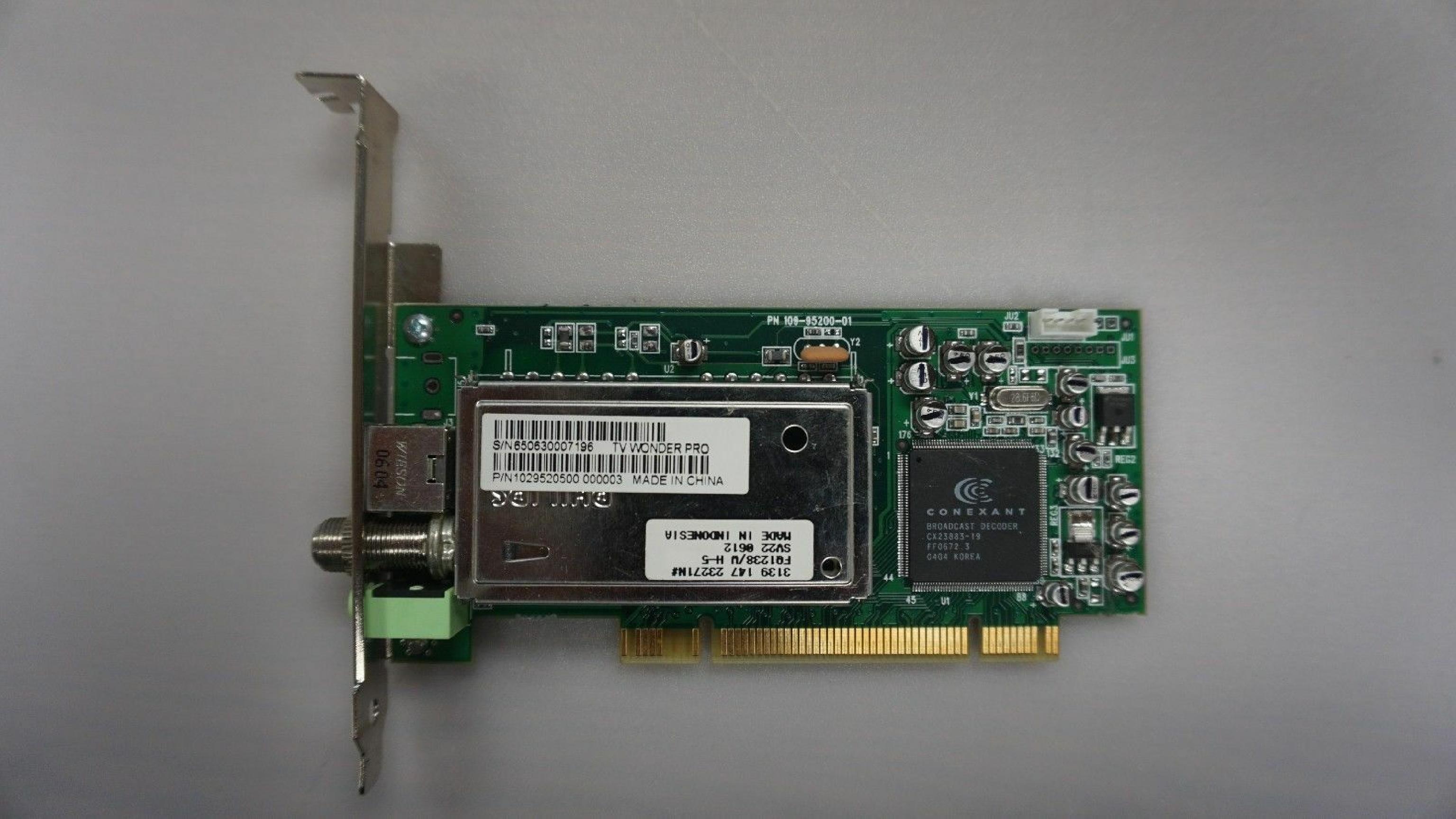 ATI F11236/W H-3 X1300 256MB AGP AV-OUT/TV A22500 TV TUNER