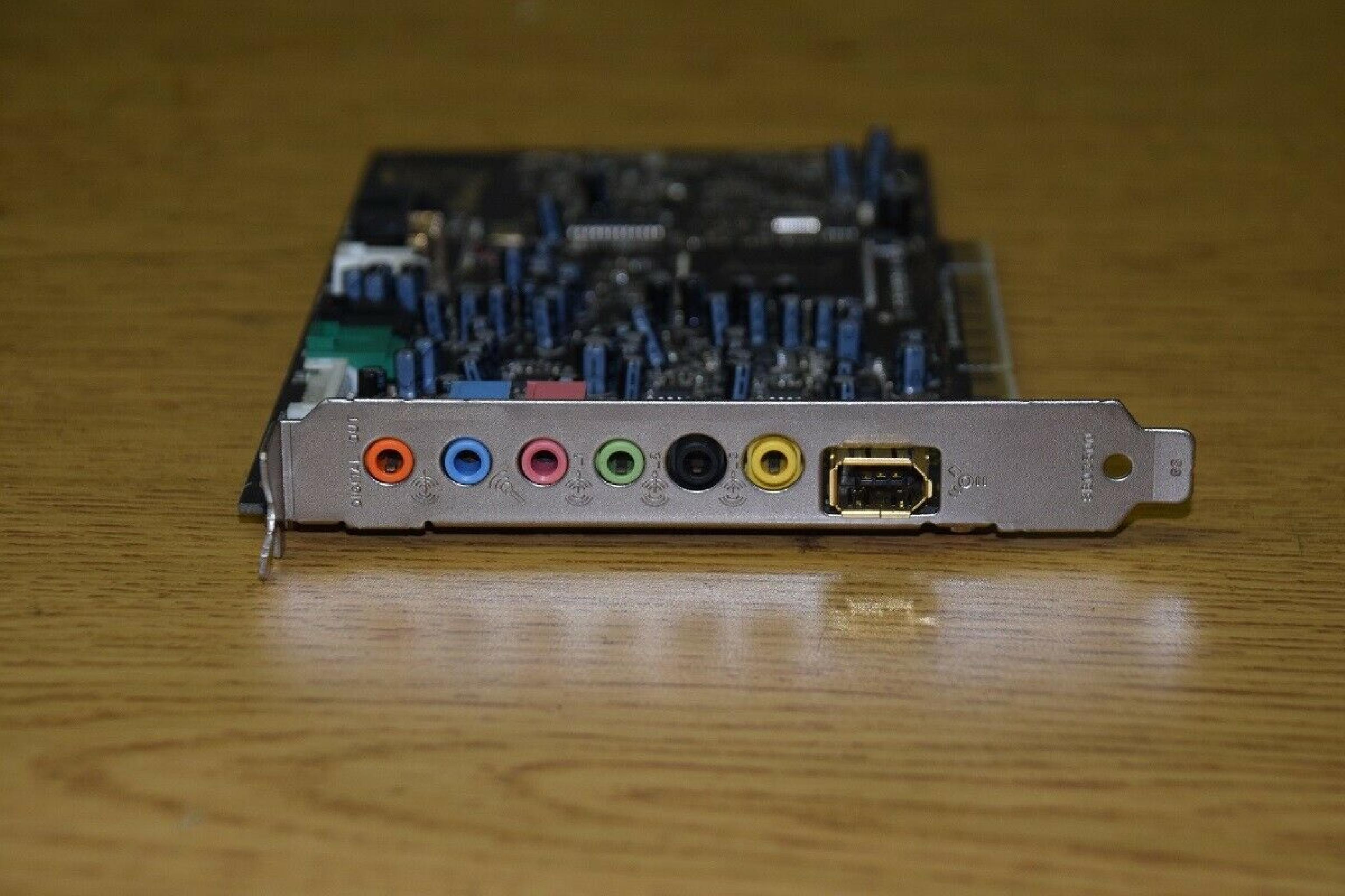 CREATIVE LABS / SOUND BLASTER SB0350 SOUND BLASTER AUDIGY 2 ZS 7.1-CH THX PCI CARD SB0350 AUDIGY2