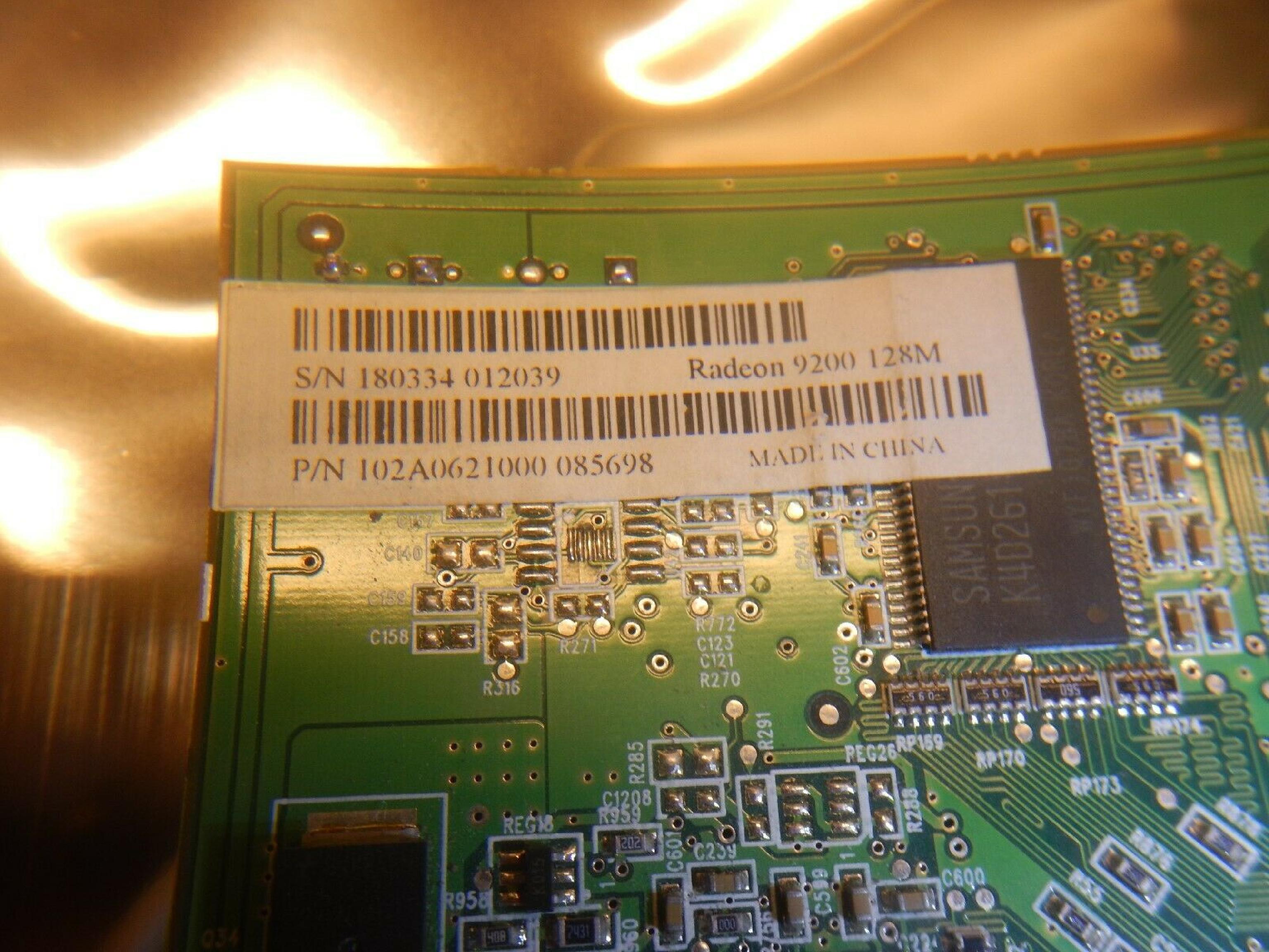 ATI 109-A06200-00 RADEON 9200 128MB AGP VIDEO