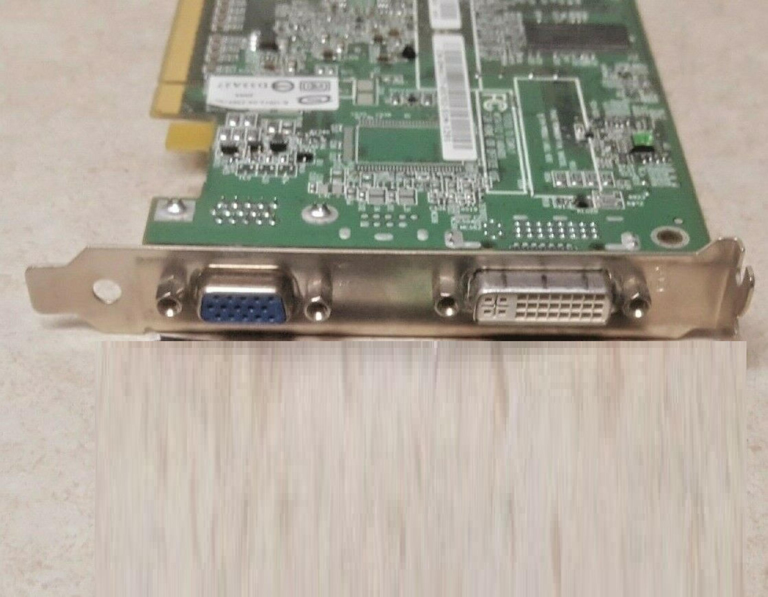 ATI 8964 VER:110 RADEON X300 SE 128MB PCI-EXPRESSX16 DVI VGA TV-OUT