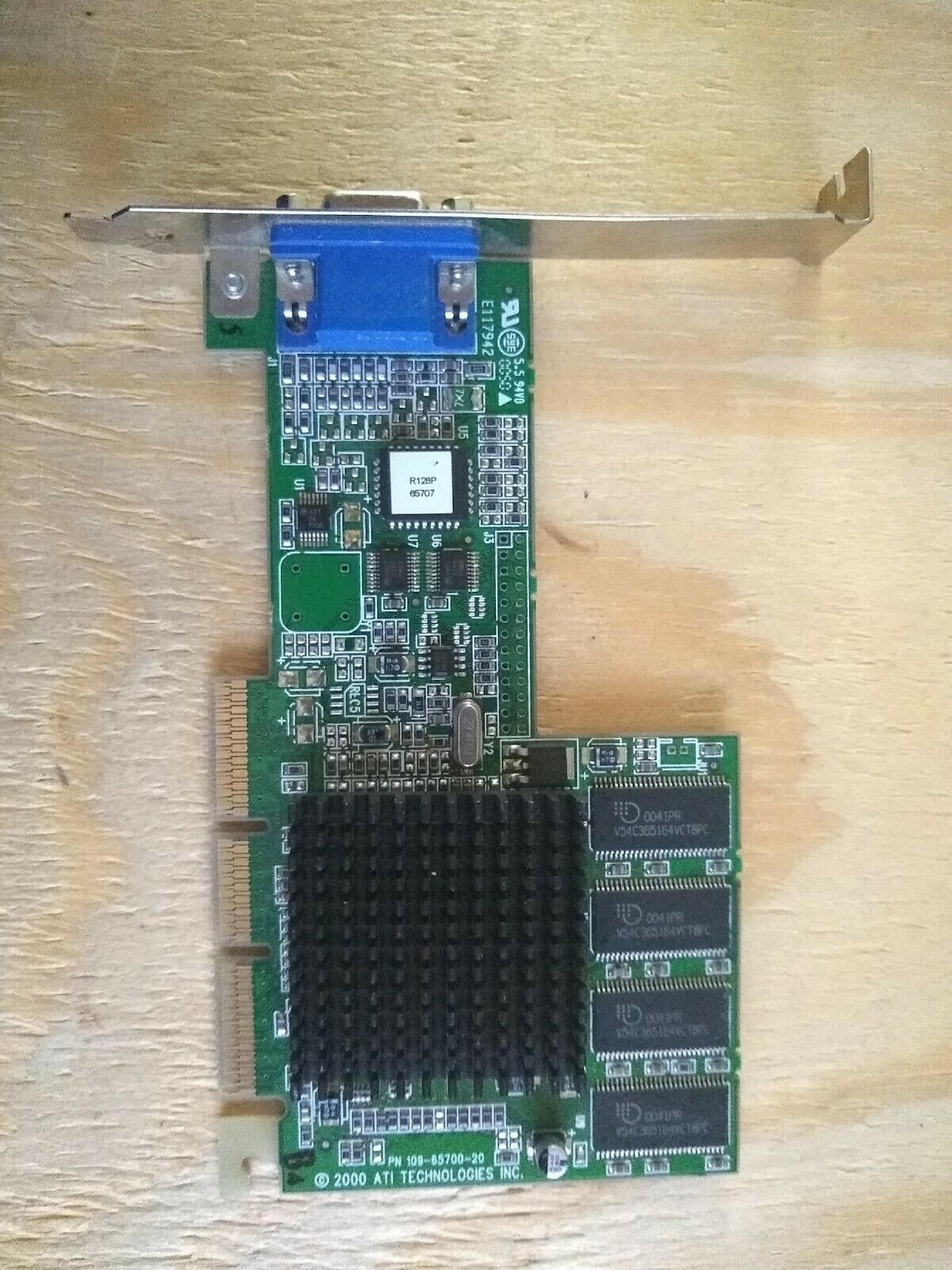 ATI XPERT2000PRO 32MB AGP VIDEO CARD RAGE 128 PRO