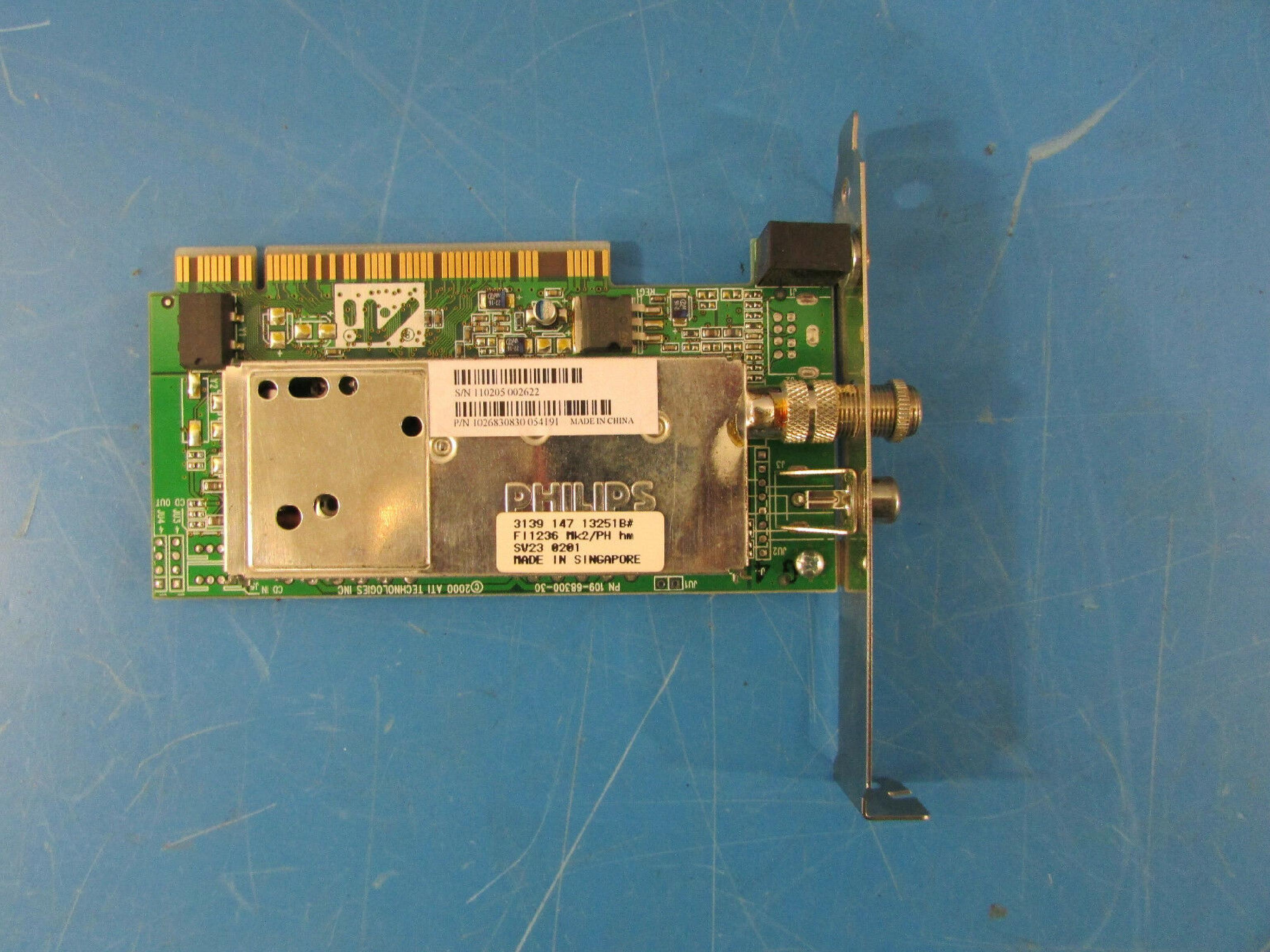 ATI 109-68300-30 PCI TV TUNER CARD WITH COMP IN/OUT AND CATV