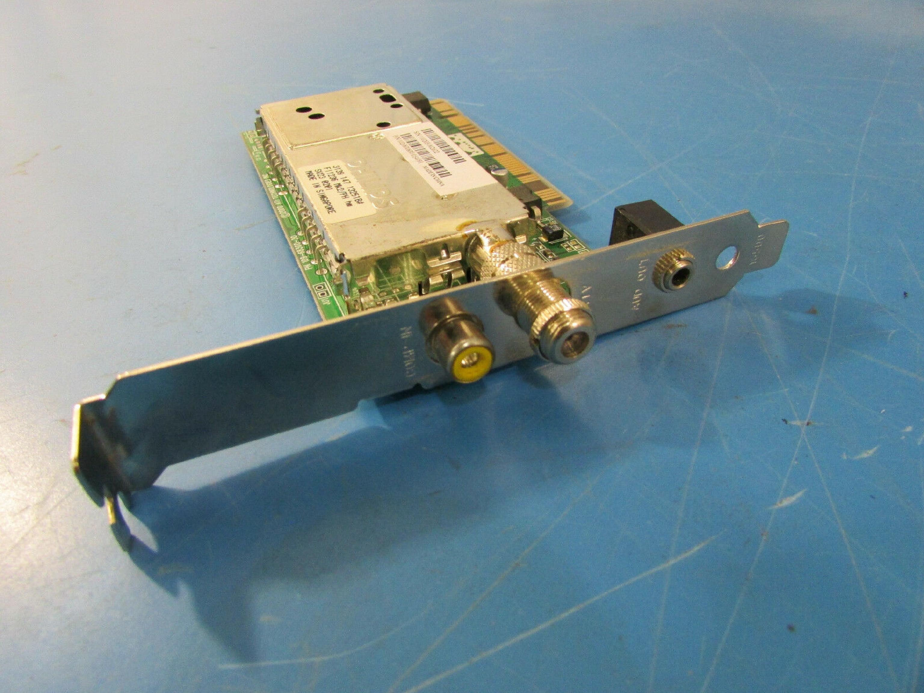 ATI 109-68300-30 PCI TV TUNER CARD WITH COMP IN/OUT AND CATV