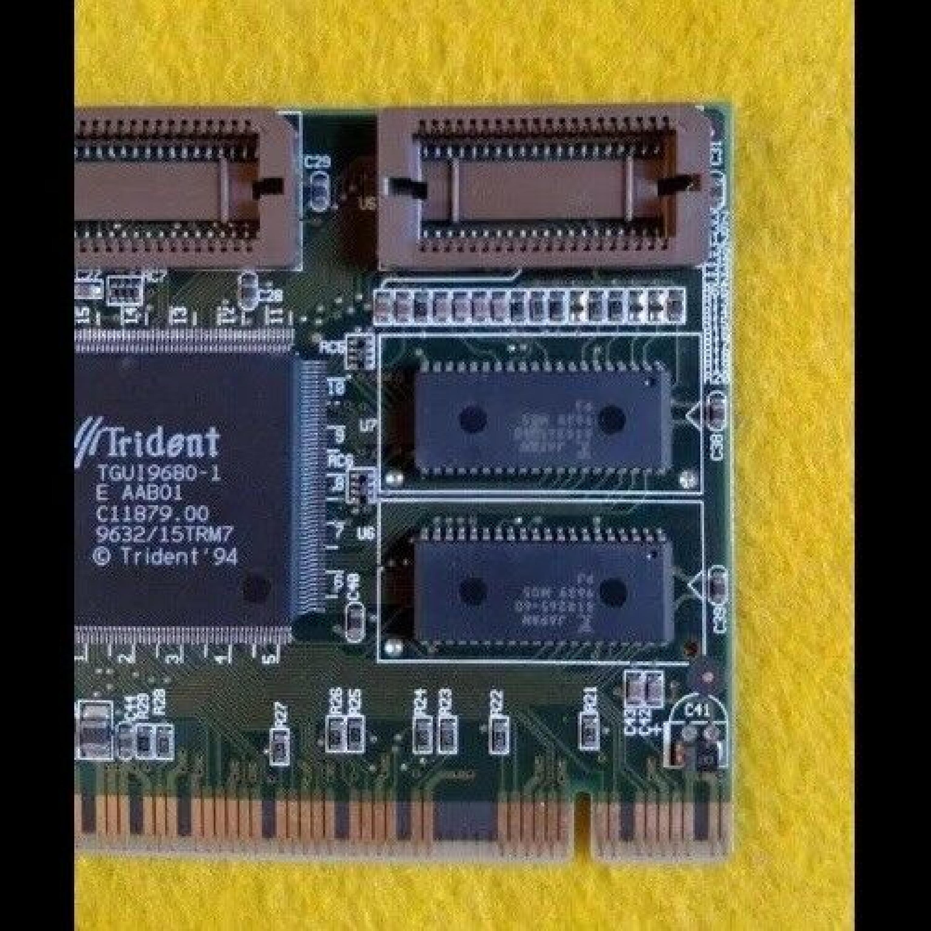 TRIDENT MICROSYSTEMS 8257G/V5 1MB PCI VIDEO CARD WITH VGA OUTPUT TGUI9680-1 CBB01 MCX24 05TR03