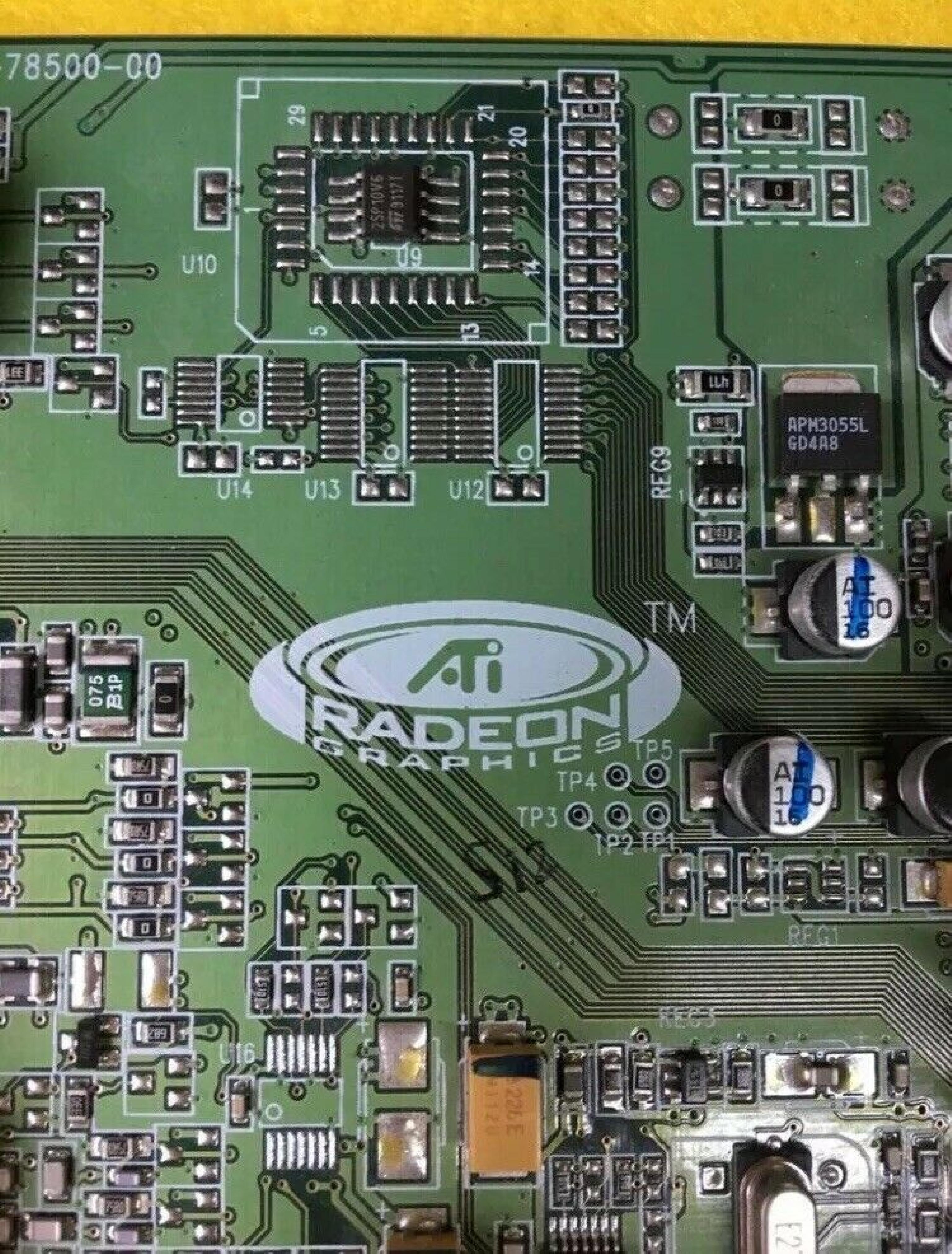 ATI 109-78500-00 RADEON 7000 32M DDR AGP DVI VGA S-VID VIDEO GRAPHICS CARD