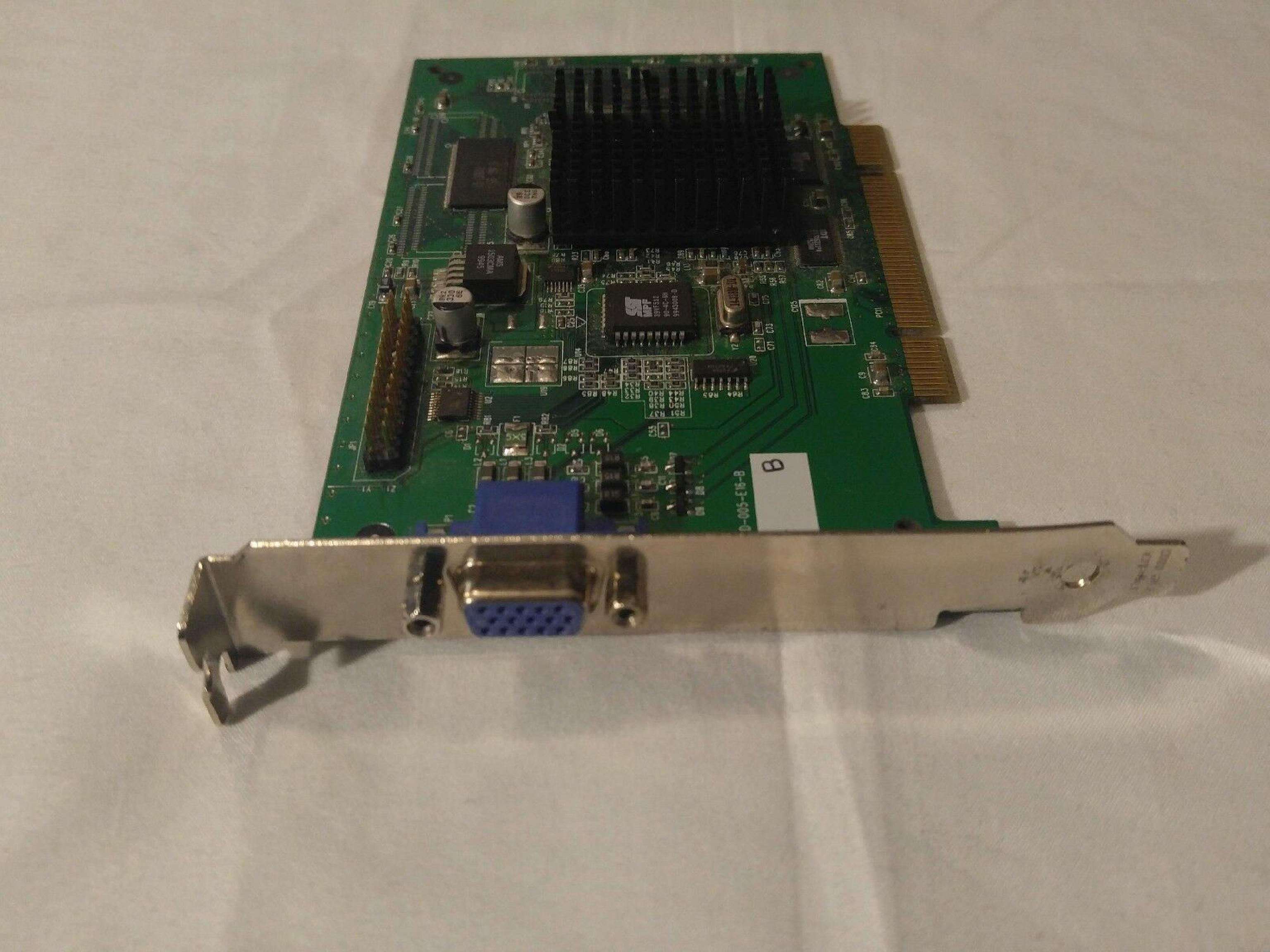 DELL / NIVIDIA 0009629U 16MB PCI VIDEO CARD WITH VGA OUTPUT