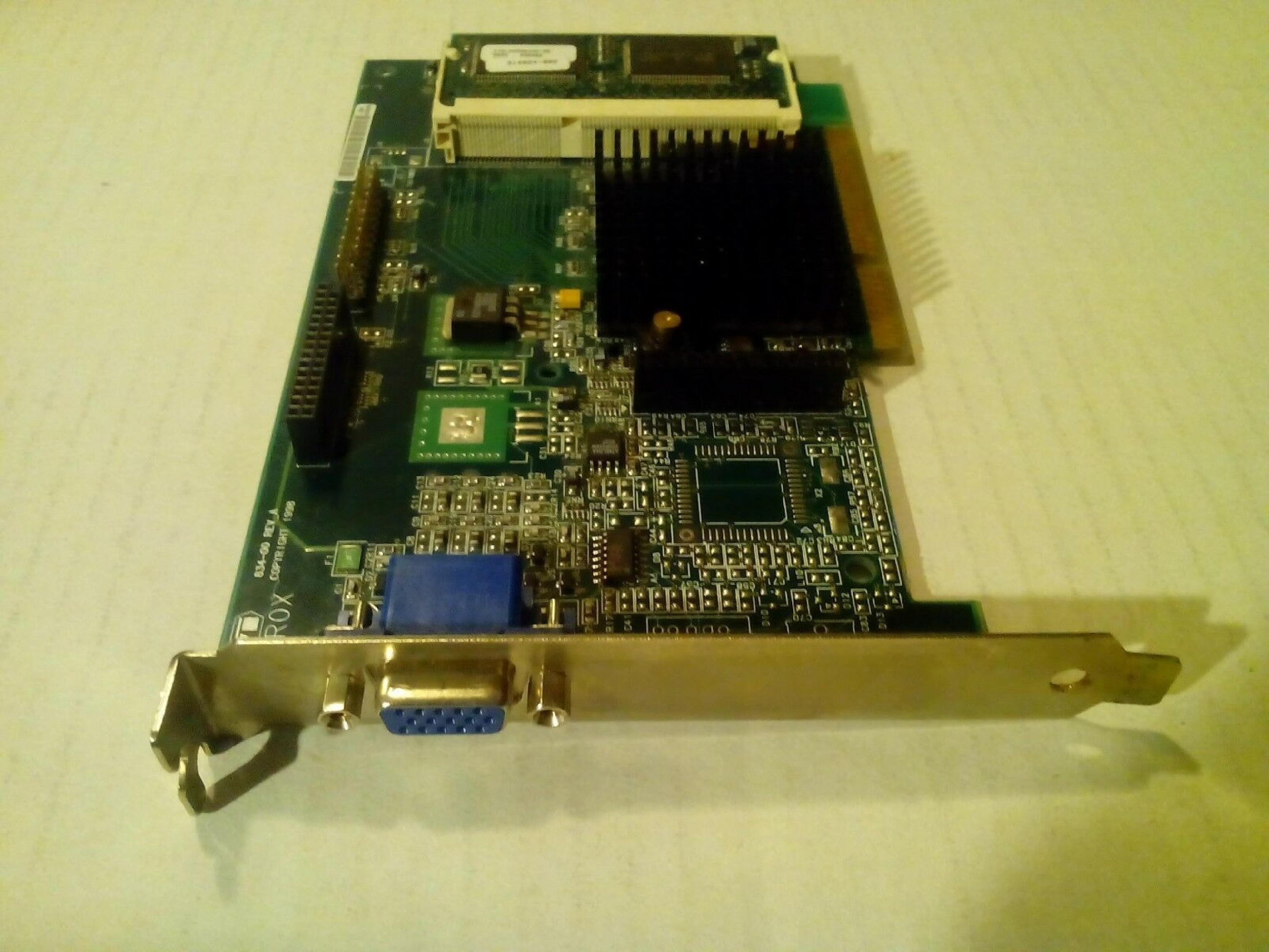 COMPAQ / HEWLETT PACKARD / HP / MATROX 167033-001 8MB AGP VIDEO CARD G200 WITH VGA OUTPUT