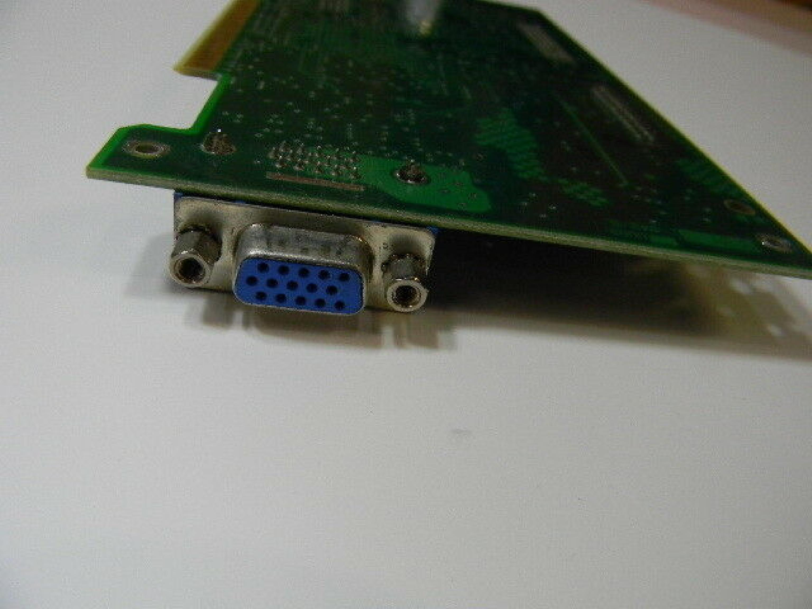 COMPAQ / HEWLETT PACKARD / HP 007412-001 PCI VIDEO CARD POWERED BY MGA 64-BIT GRAPHICS