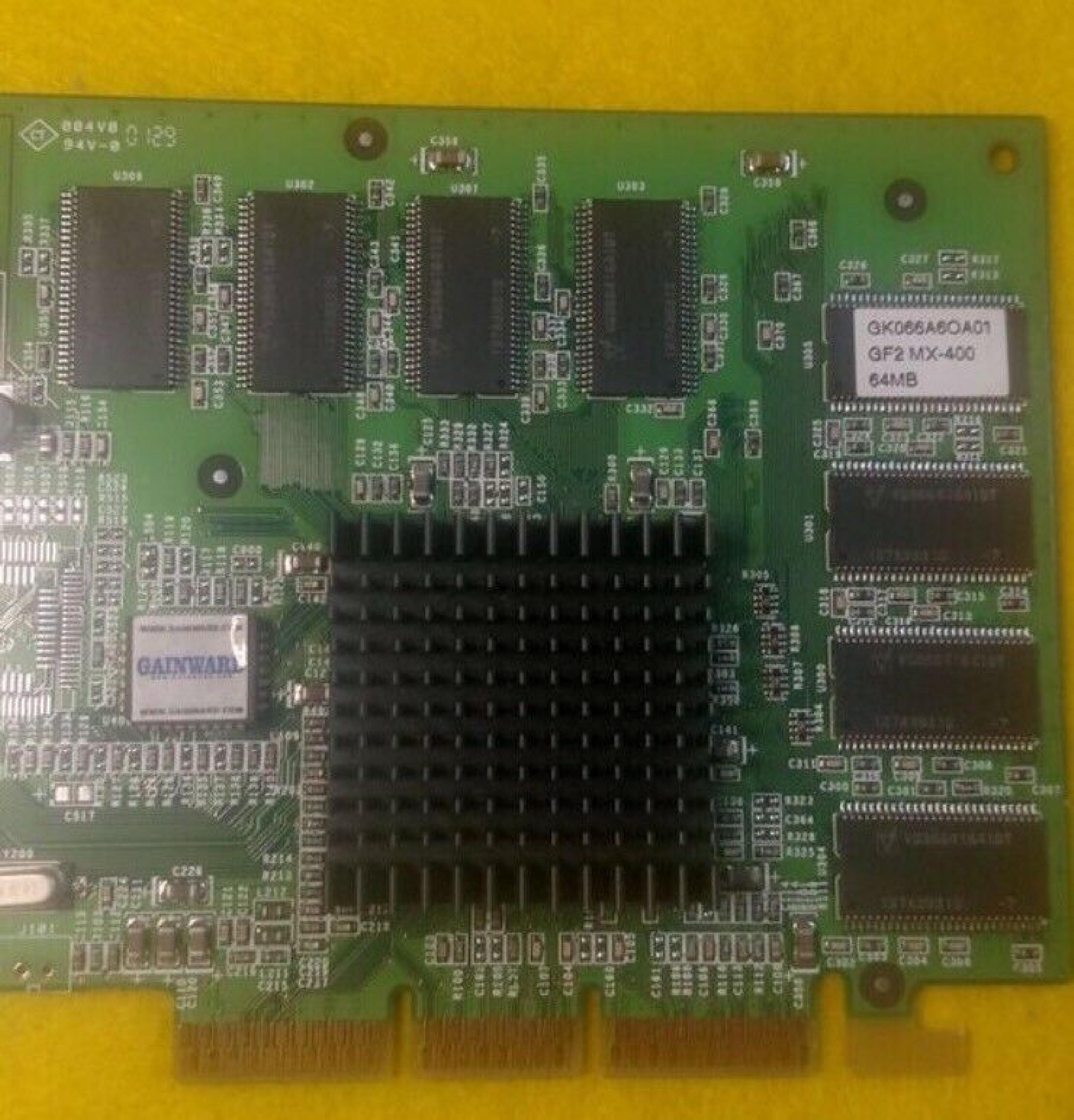 NVIDIA / GAINWARD VGA-GWV06-6 64MB AGP VIDEO CARD GEFORCE2 MX400 WITH VGA RCA AND S-VIDEO PORT