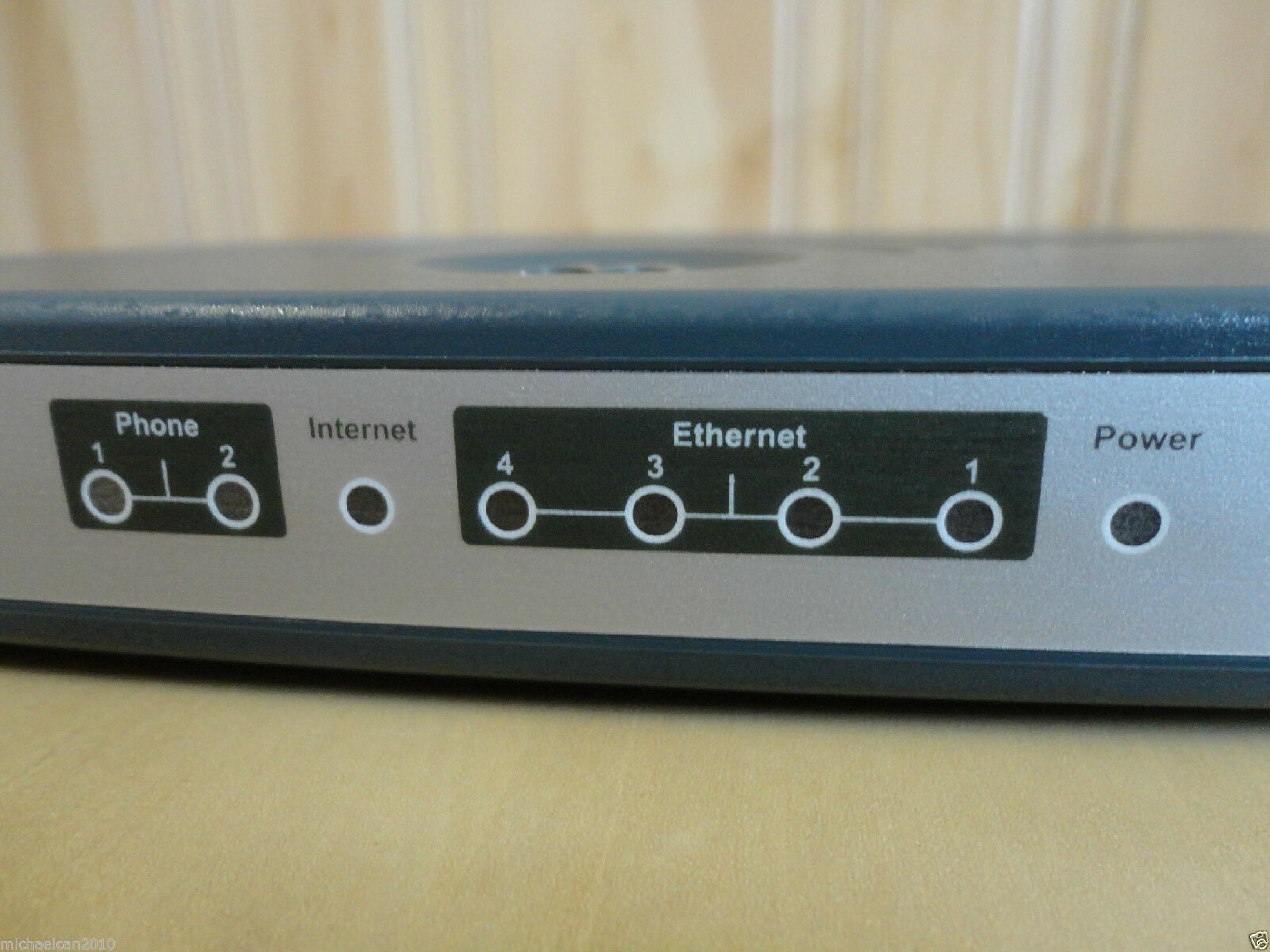 MOTOROLA VT2442 VONAGE VOIP ROUTER