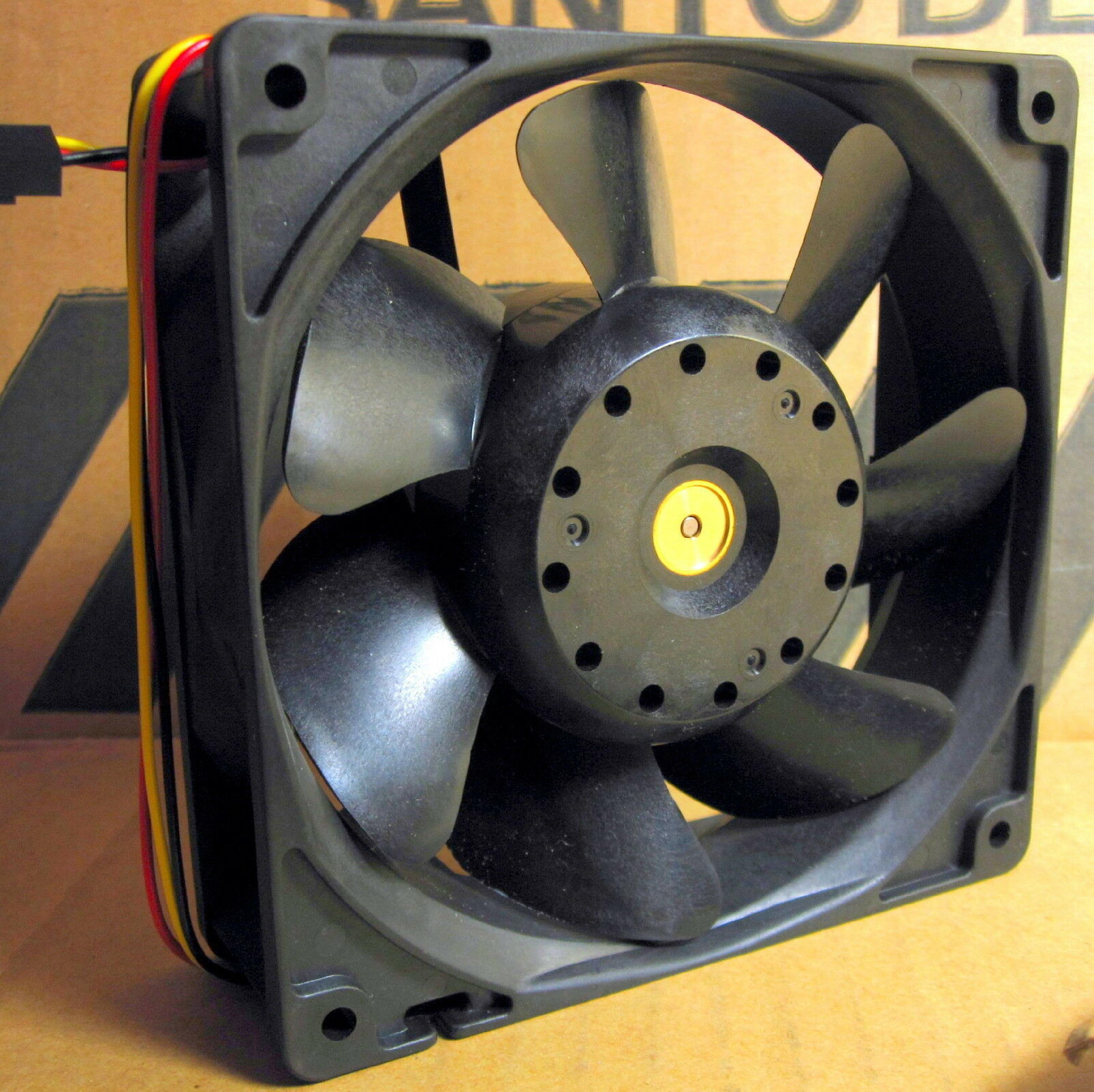 SANYO 109R1212H1011 120MM SAN ACE DC 12V 0.52A FAN