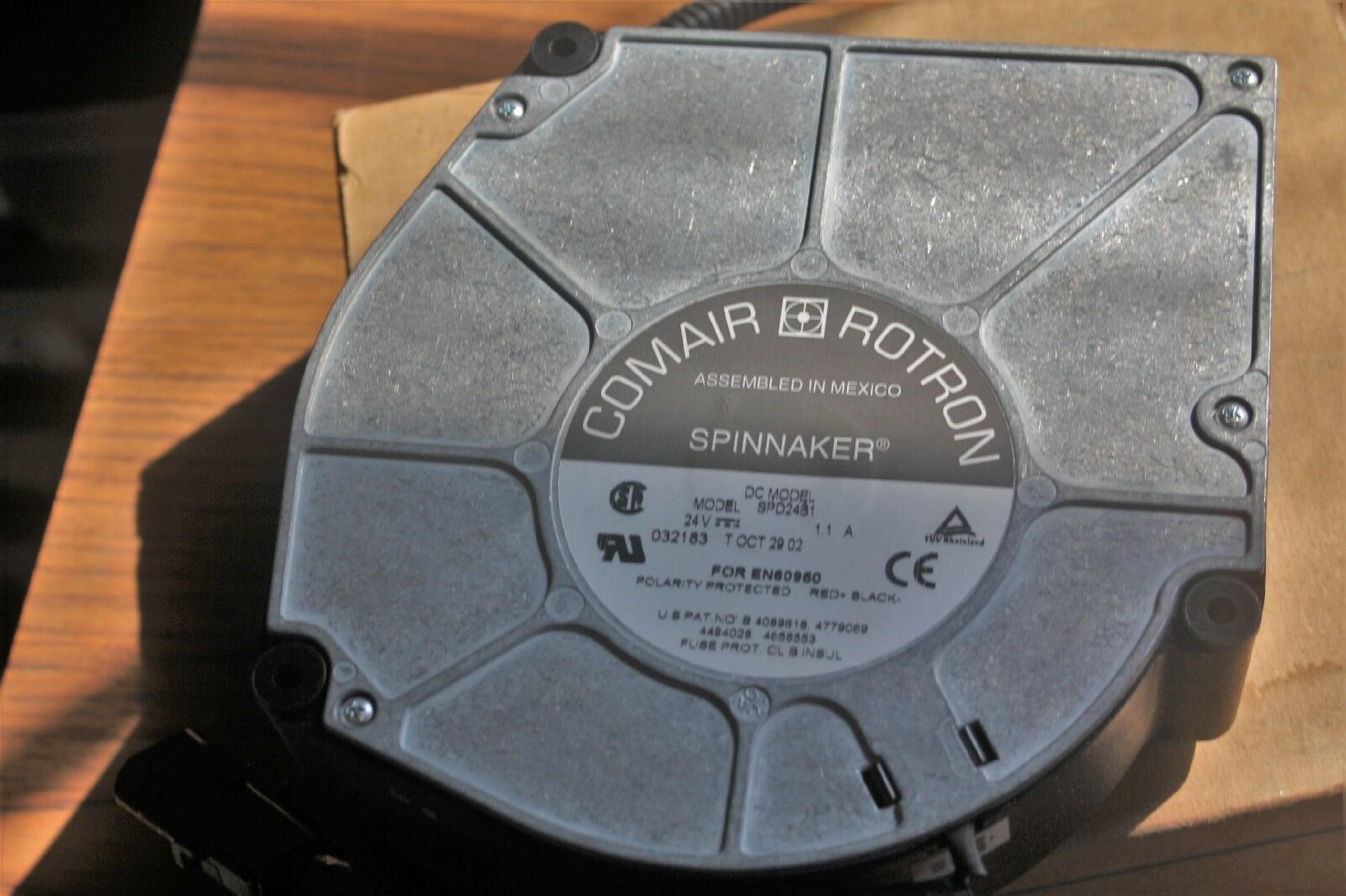 COMAIR ROTRON SPD24B1 SPINNACKER FAN 24VDC 1.1A 60CFM FOR PARTS INCOMPLET SPINNAKER 1.1AMP SPD24B1
