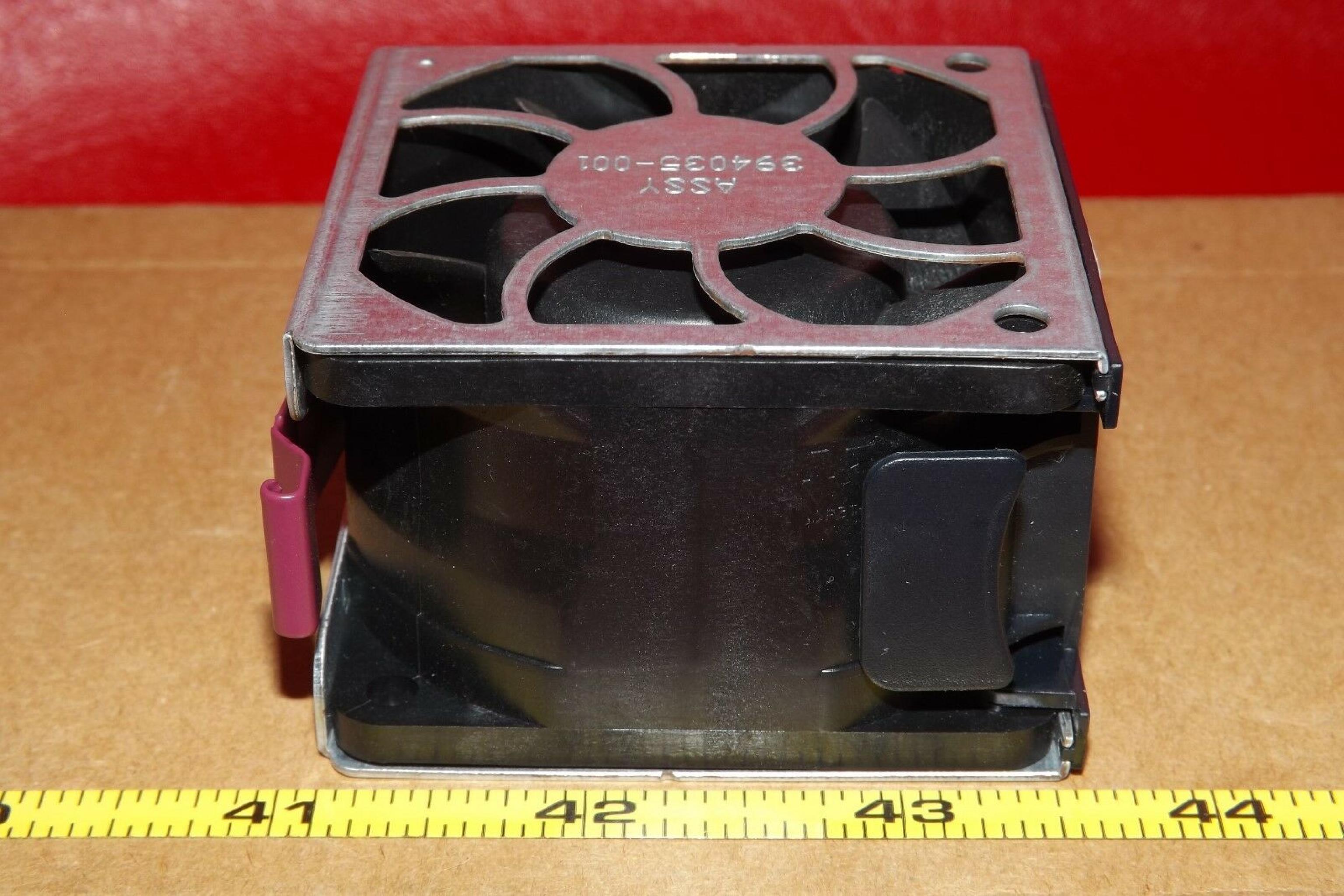 NIDEC / BETA / COMPAQ / HEWLETT PACKARD / HP / DELTA ELECTRONICS 394035-001 60X38MM HOT-PLUG FAN FOR DL380 G5 12V DC 1.50 A ASSEMBLY - 60 X 38MM QUADRUPLE SERVER WITH MOUNTING TRAY PROLIANT (SINGLE) 1.80 AMP