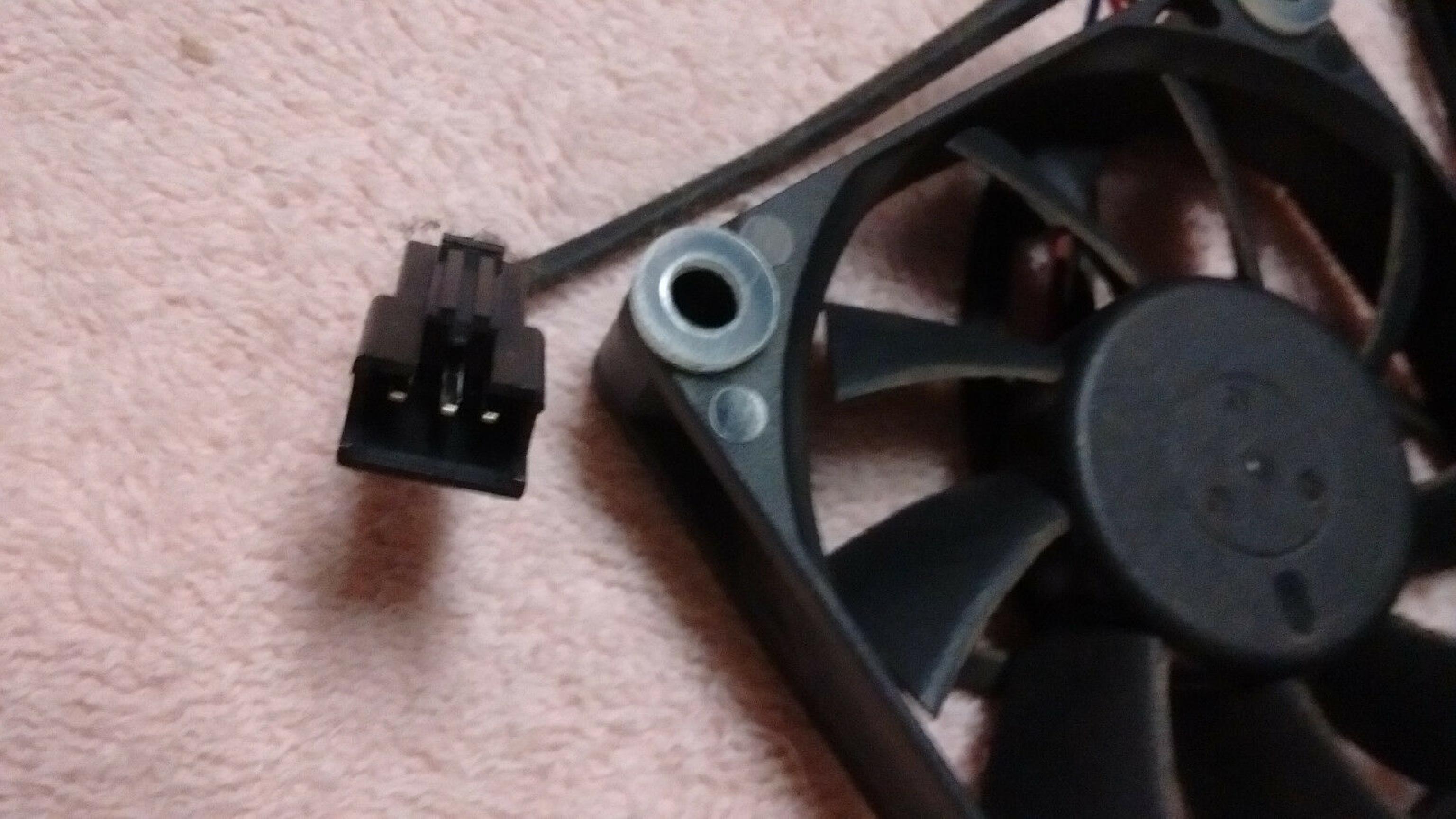 DELTA ELECTRONICS INC AFB0712LB DC BRUSHLESS FAN AFB0712LB DC12V 0.14A, 3-WIRE, 70X15MM