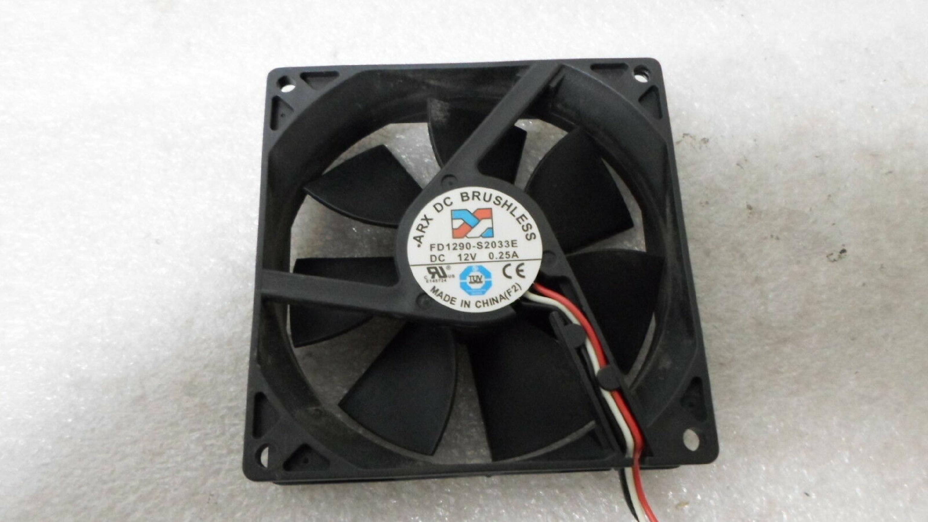 ARX FD1290-S2033E 12V DC 0.25A, MEDIUM SPEED 92MM X 25MM 3 PIN FAN