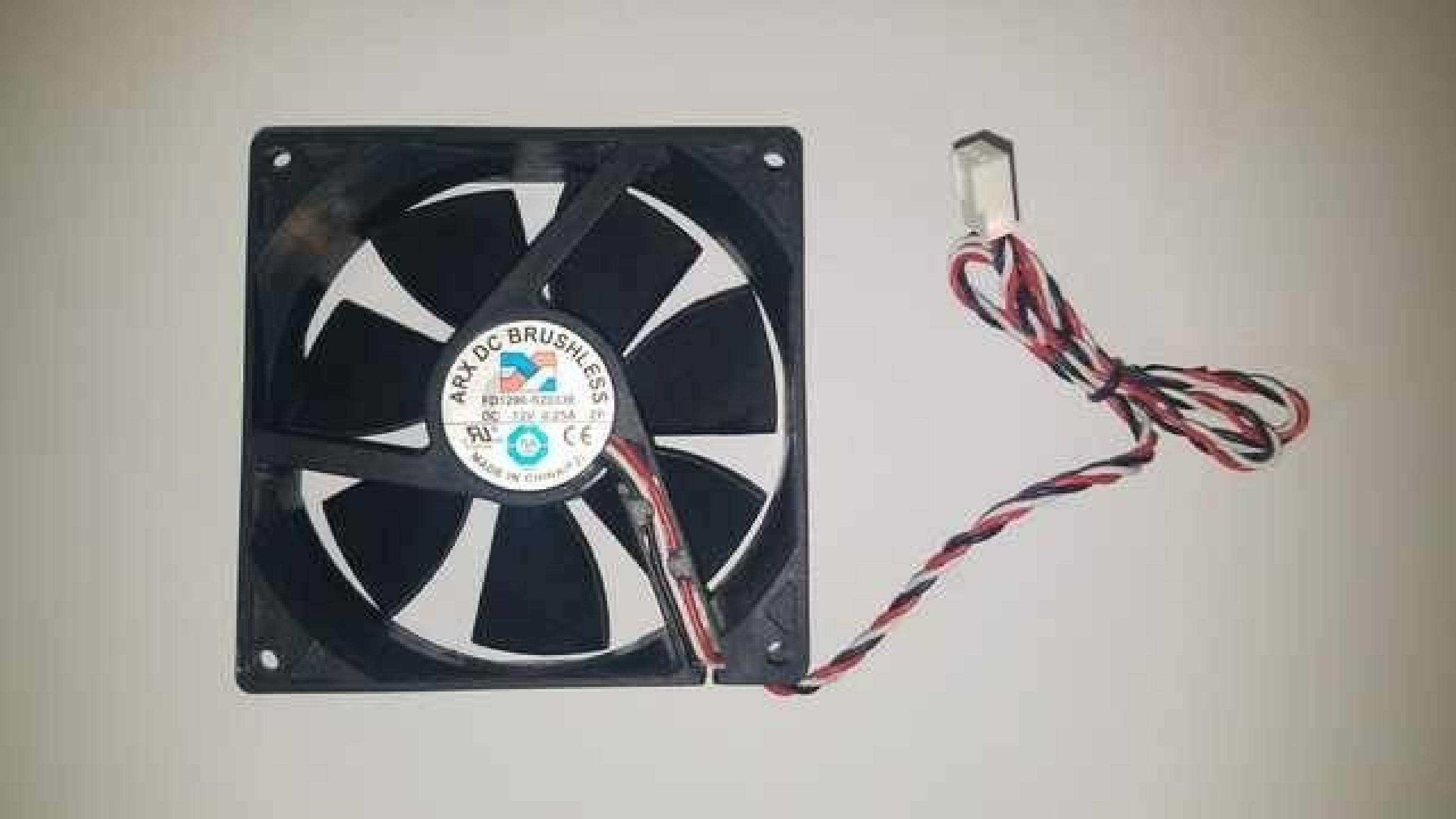 ARX FD1290-S2033E 12V DC 0.25A, MEDIUM SPEED 92MM X 25MM 3 PIN FAN