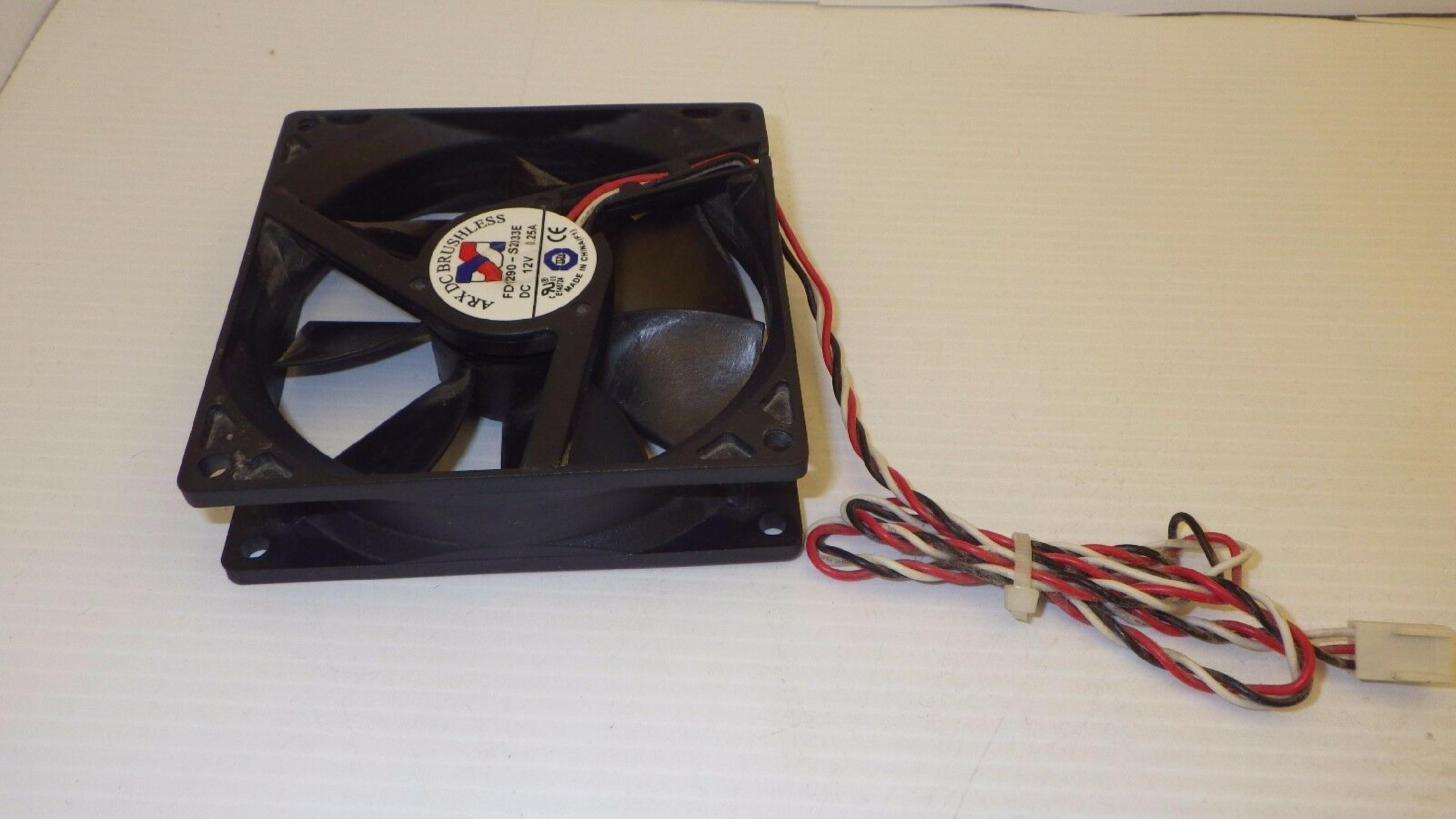 ARX FD1290-S2033E 12V DC 0.25A, MEDIUM SPEED 92MM X 25MM 3 PIN FAN