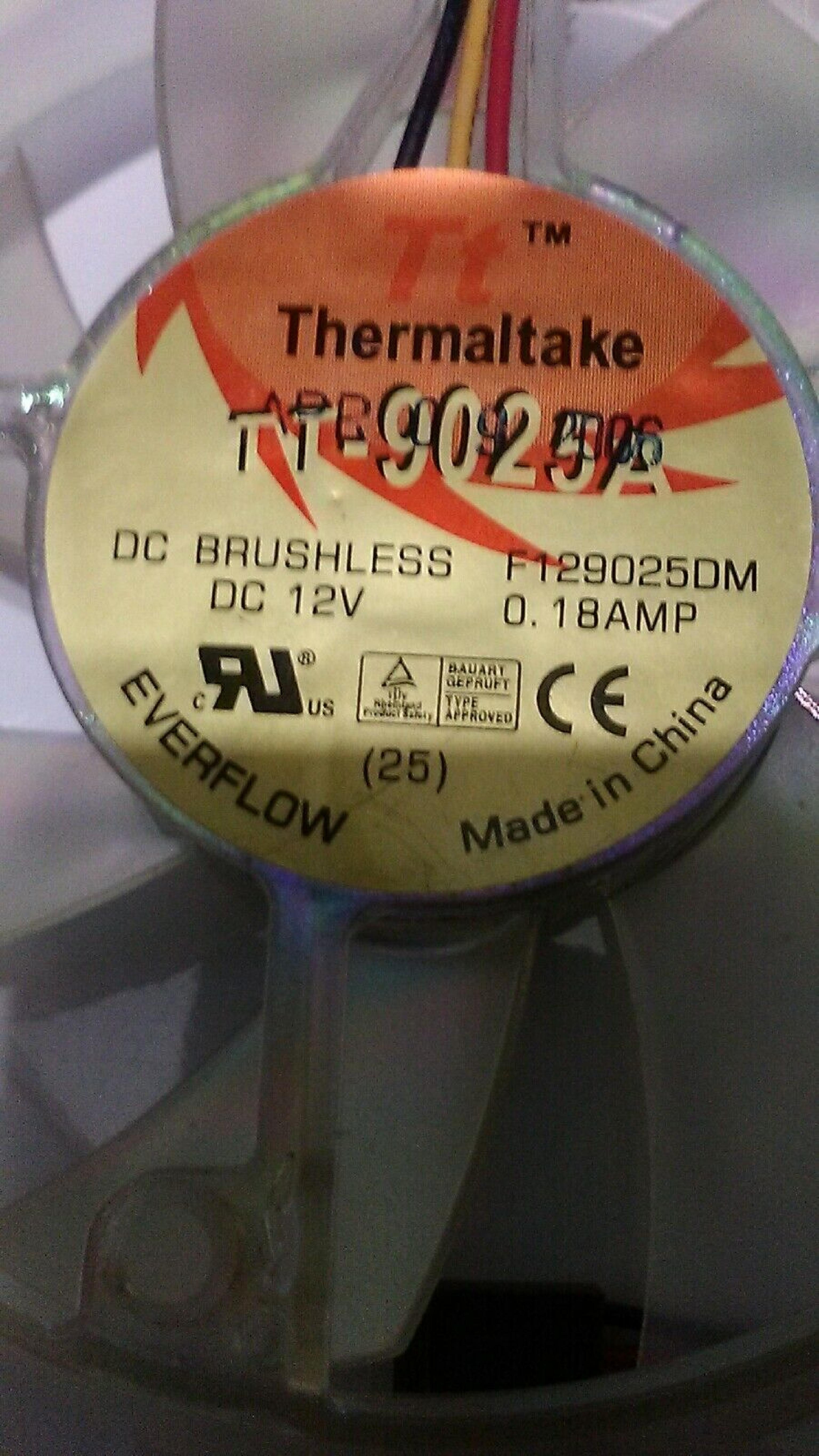 THERMALTAKE TT-9025A 92X92X25MM DC 12V 0.24AMP DC BRUSHLESS FAN 3 WIRE