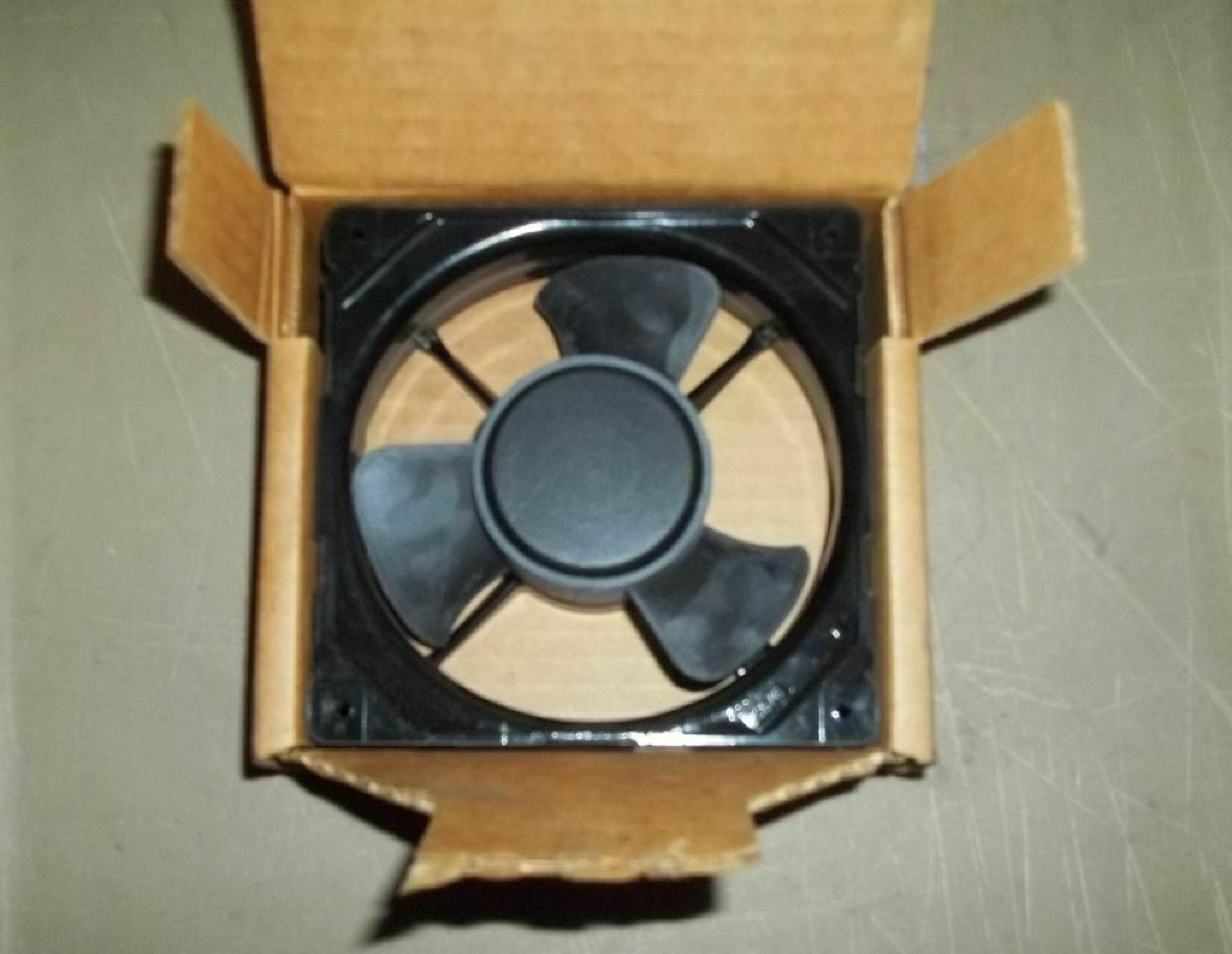 ROTRON MU2A1 115V AC MUFFIN FAN 14WATTS V120X120X38MM