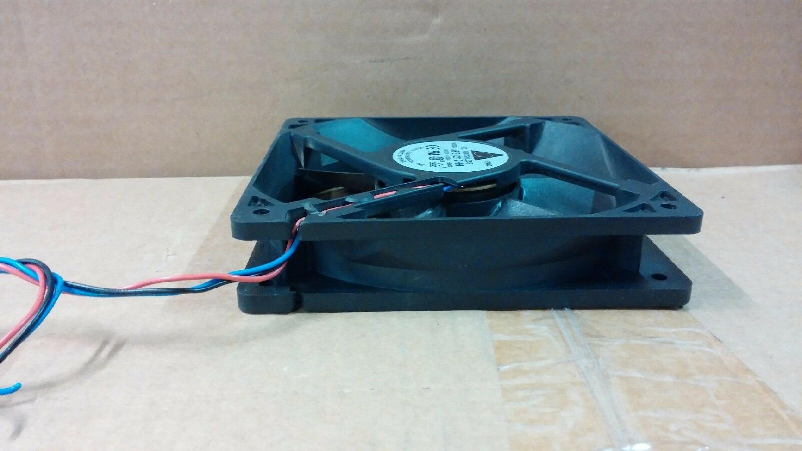 DELTA ELECTRONICS AFB1212H DELL VOSTRO 410, 420 SMT 120 X 25MM 12V TOWER CASE FAN