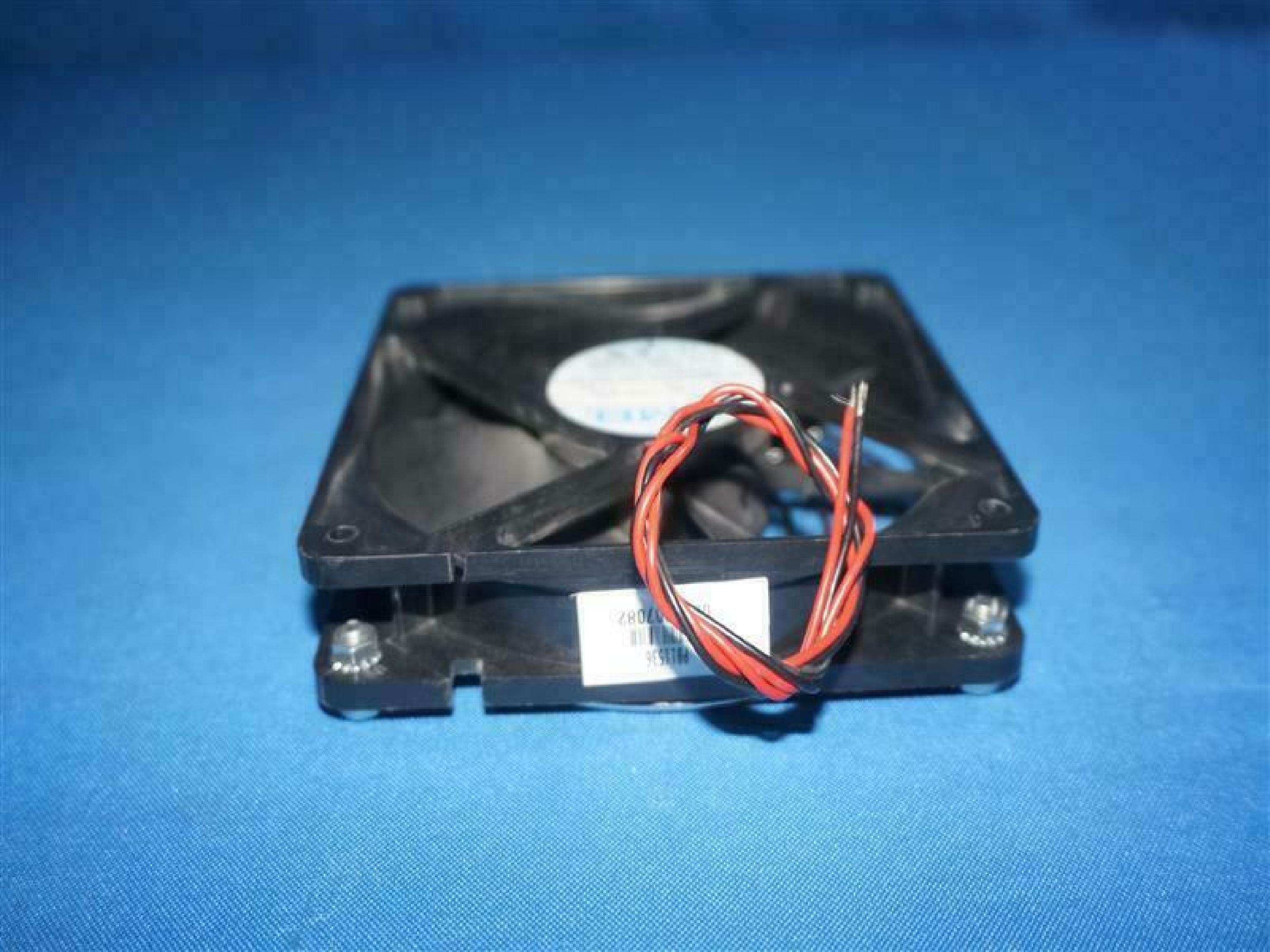 NMB / SUN MICROSYSTEMS 4710NL-04W-B50 FAN ASSEMBLY 12VDC 0.74A 120MMX120MMX26MM SUN ULTRA 60 0.74AMP 2WIRE