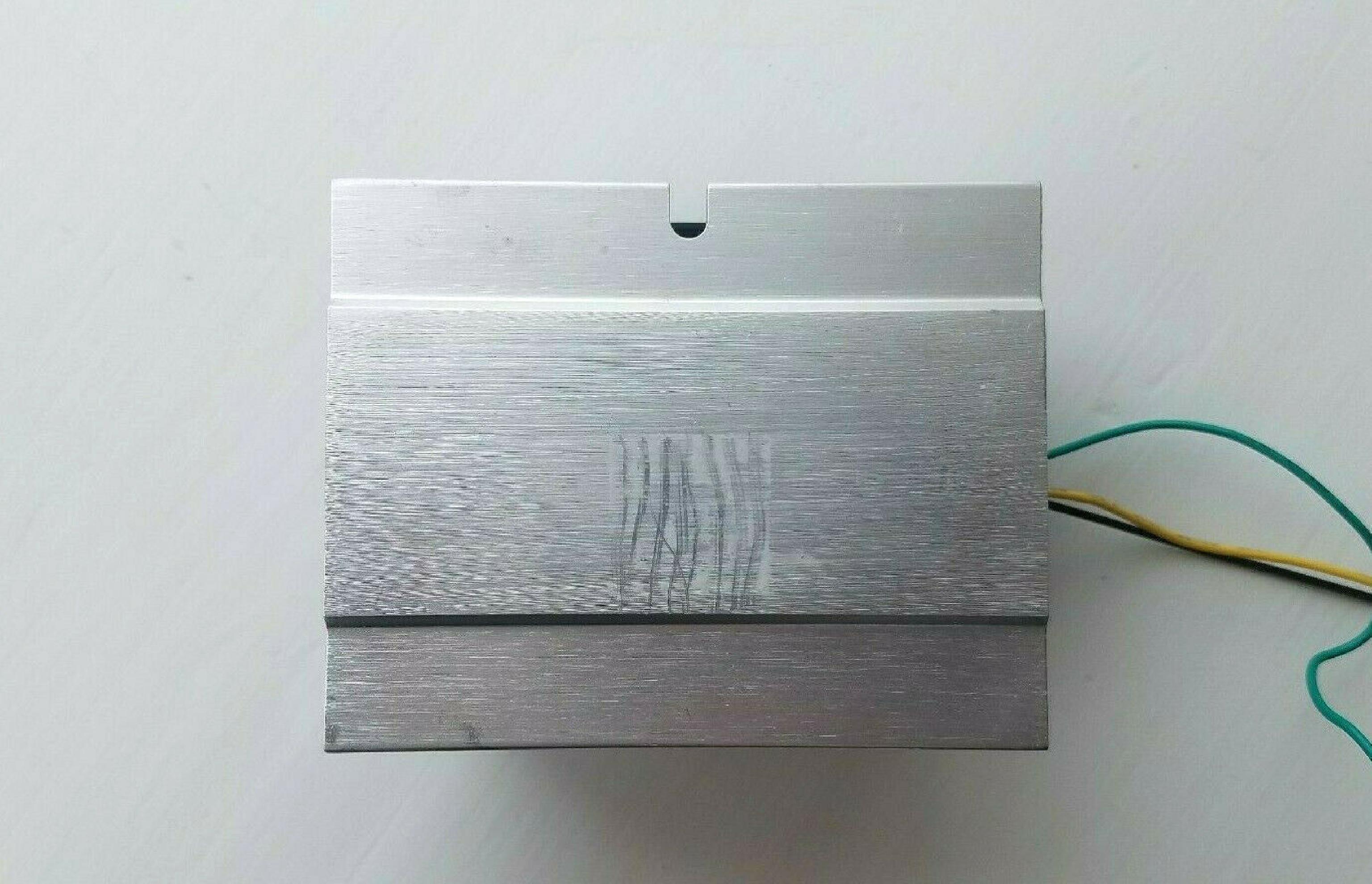 INTEL A09526-001 HEATSINK WITH FAN FOR SOCKET 370 CPU