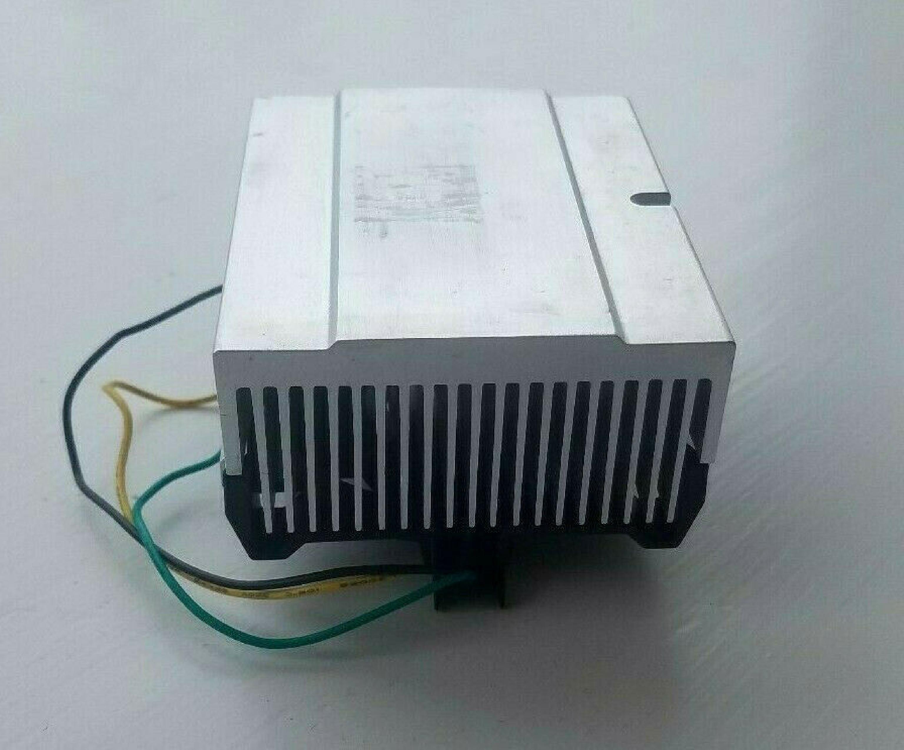 INTEL A09526-001 FACTORY SEALED FAN FOR SOCKET 370 CPU